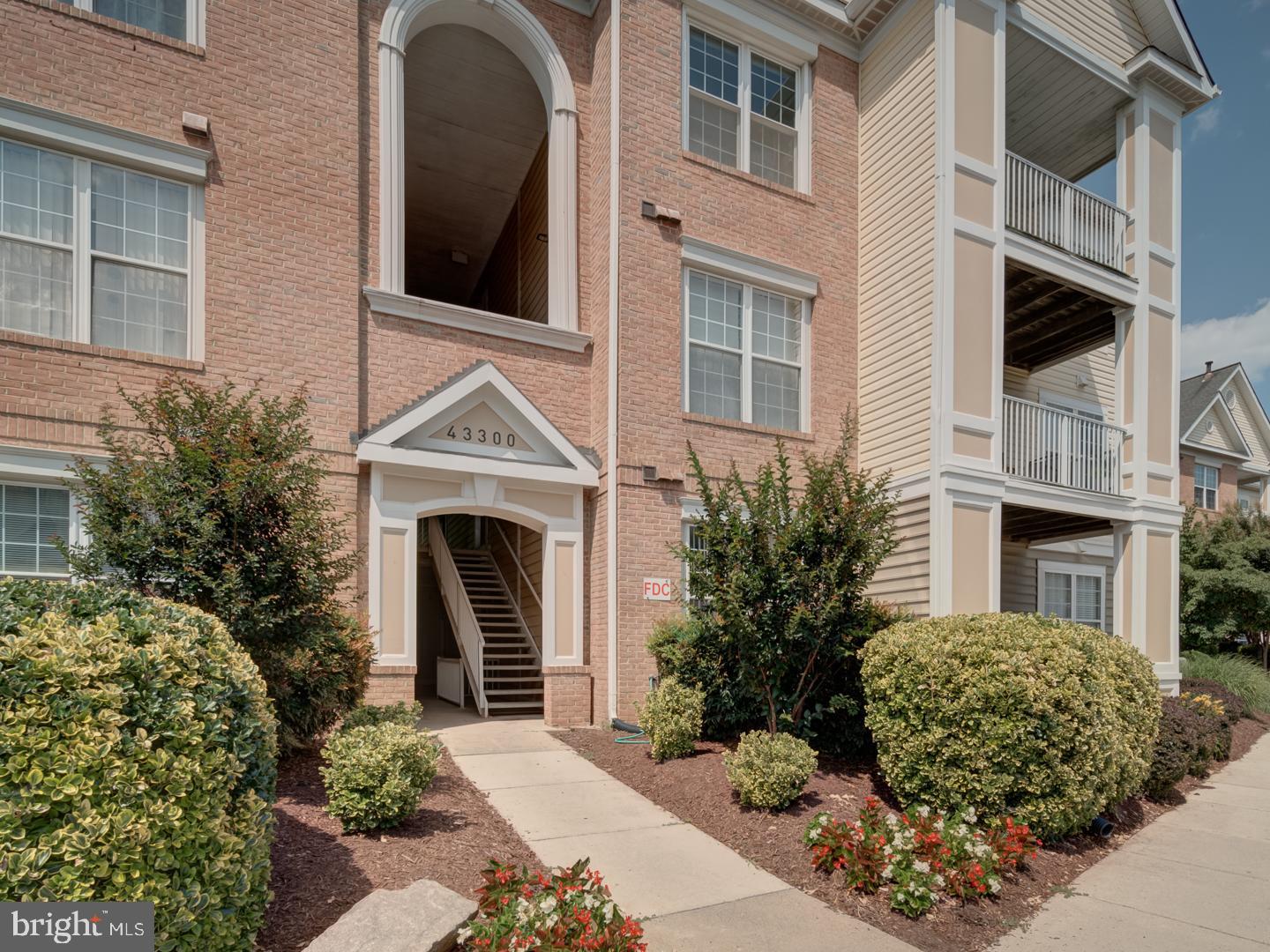43300 MARYMOUNT TERRACE 301