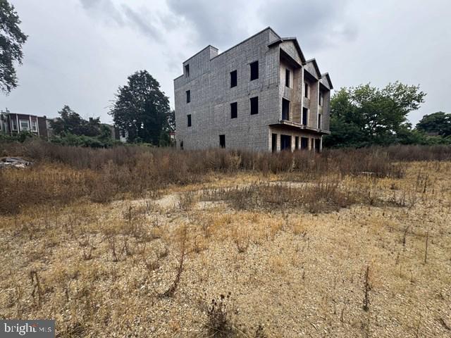 MT AIRY (EAST) - Land