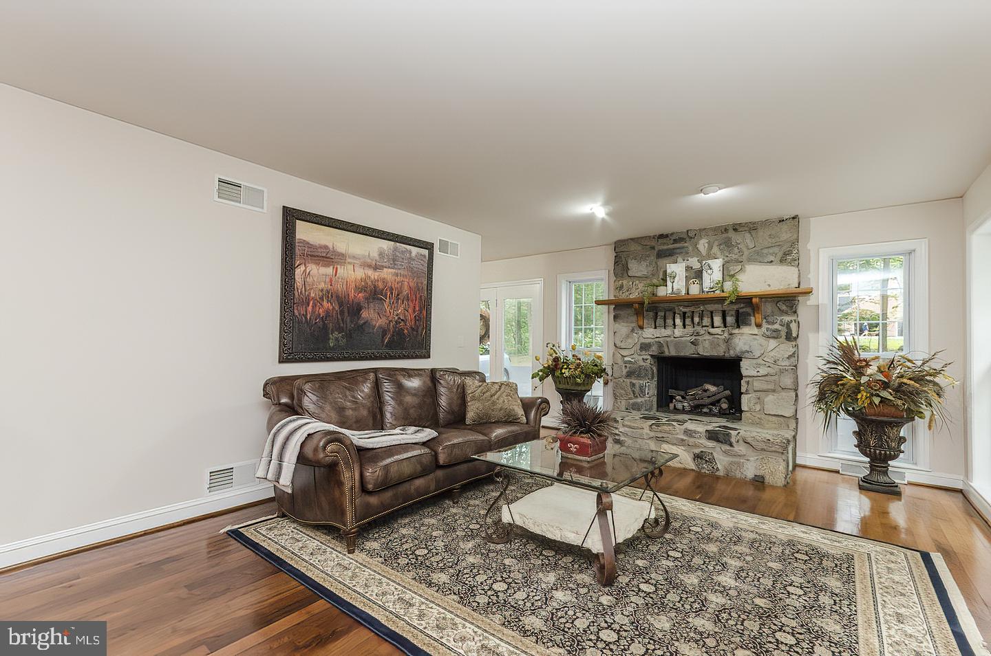 MILLPOINT - Residential