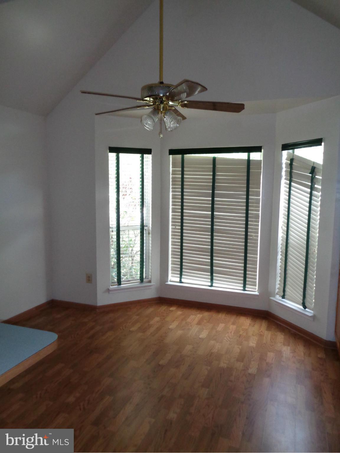 WHITE OAK VILLAGE SUB - Residential