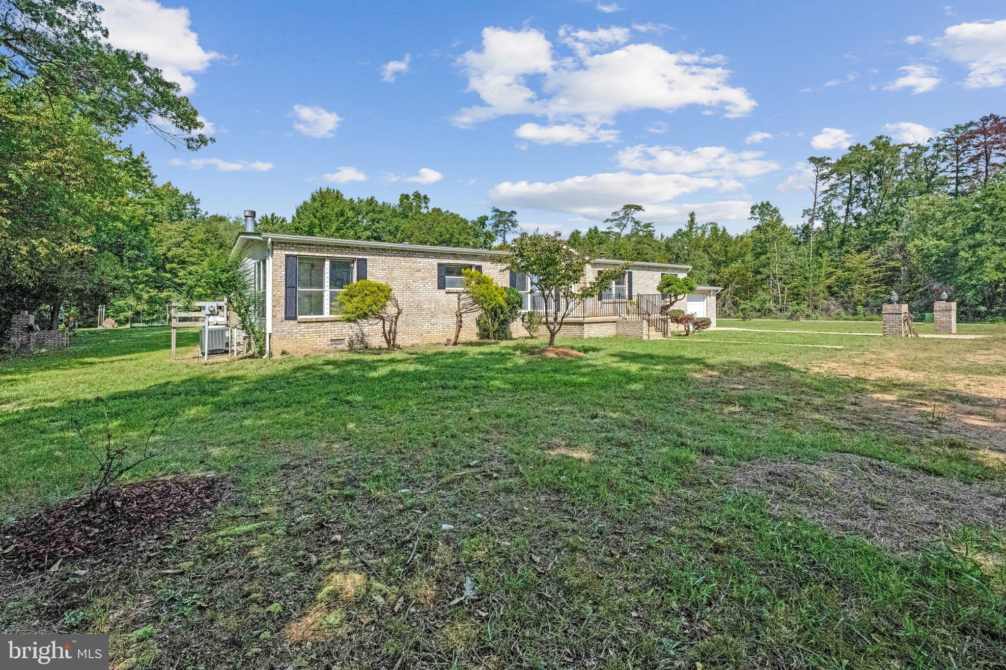 3715 LINKINS ROAD