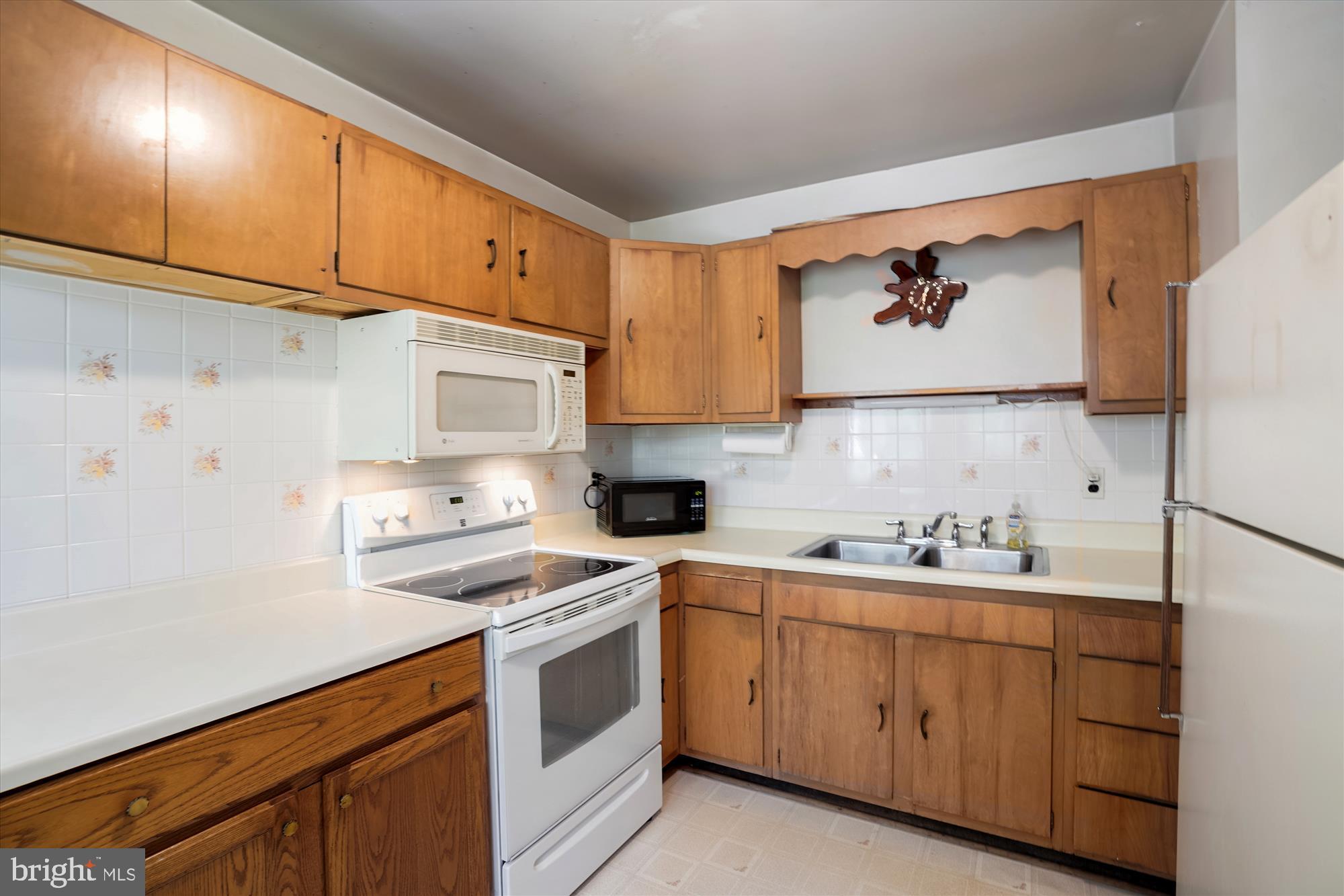 BRADDOCK ROAD - Residential