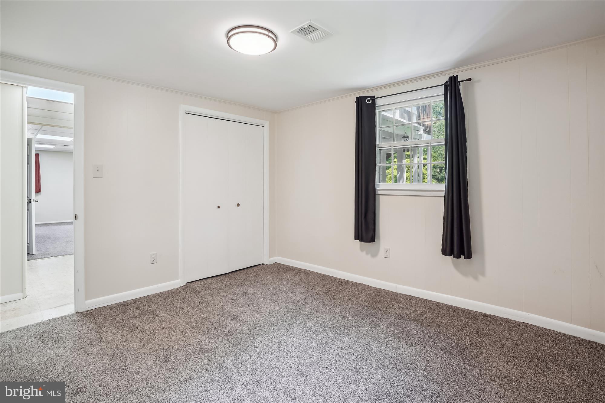 BRADDOCK ROAD - Residential