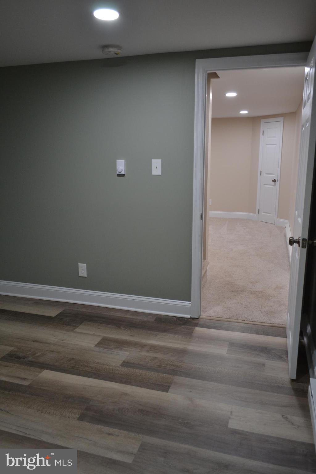 ROSE TREE WOODS - Residential