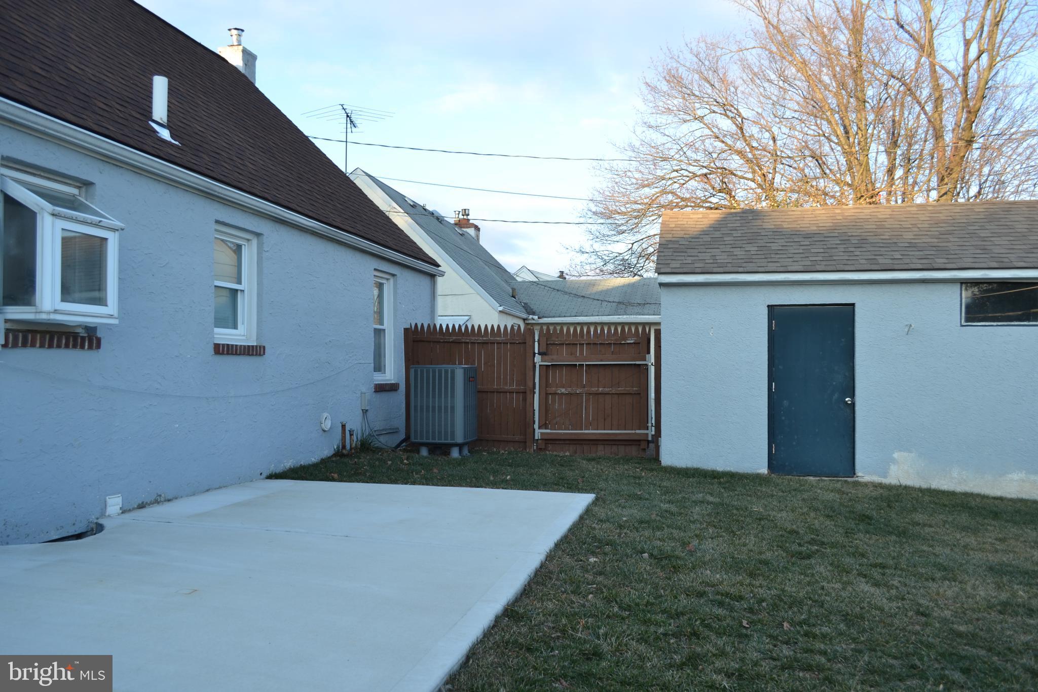 ROSE TREE WOODS - Residential