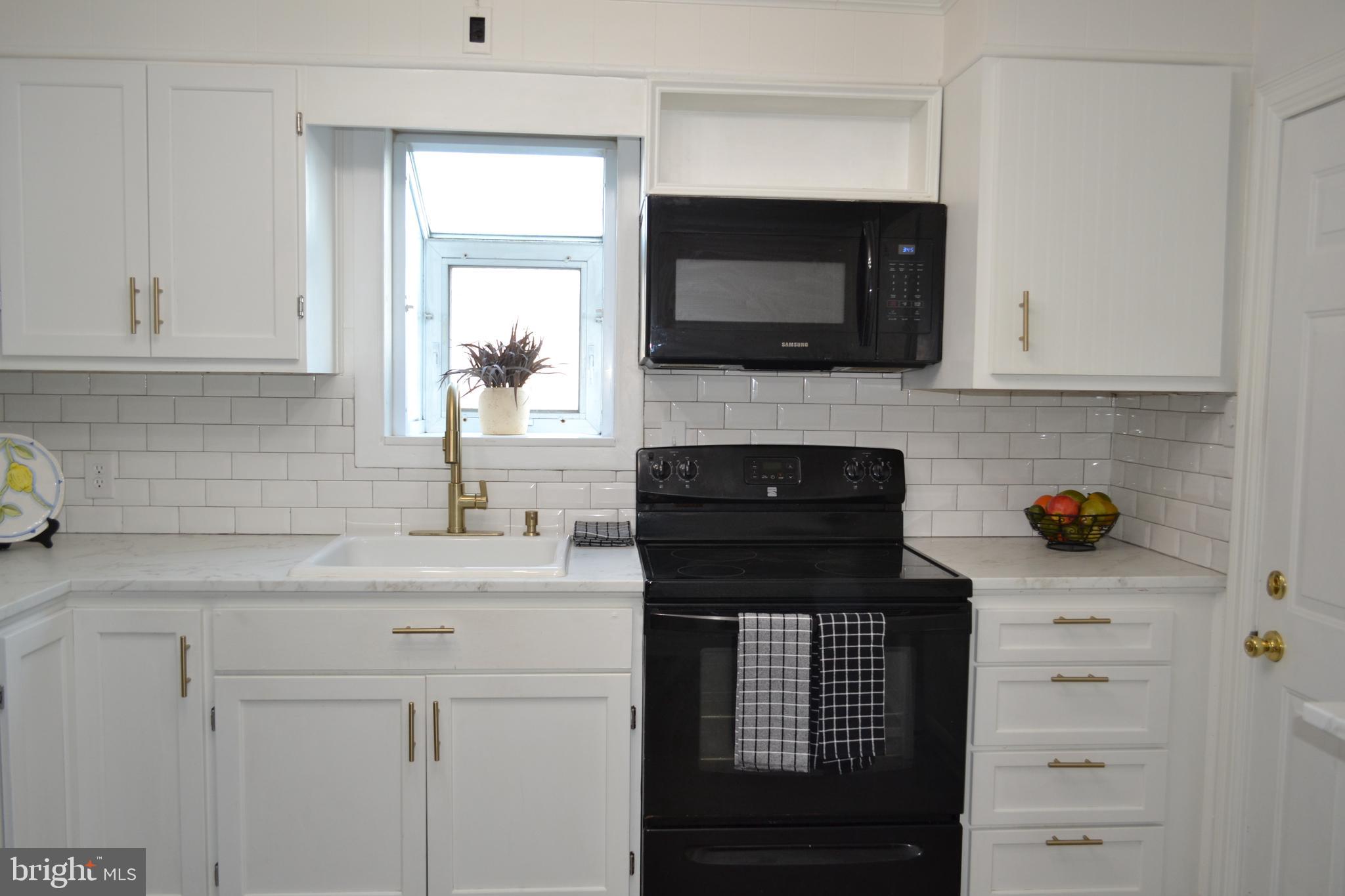 ROSE TREE WOODS - Residential