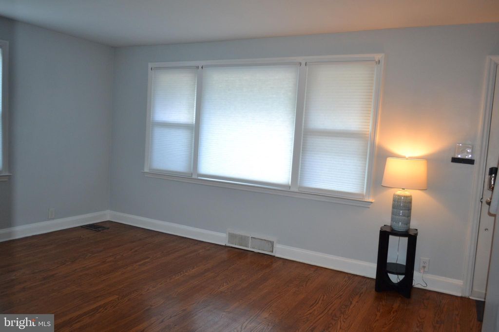 Photo of 49 Kirk Lane, MEDIA, PA 19063 (MLS # PADE2105972)