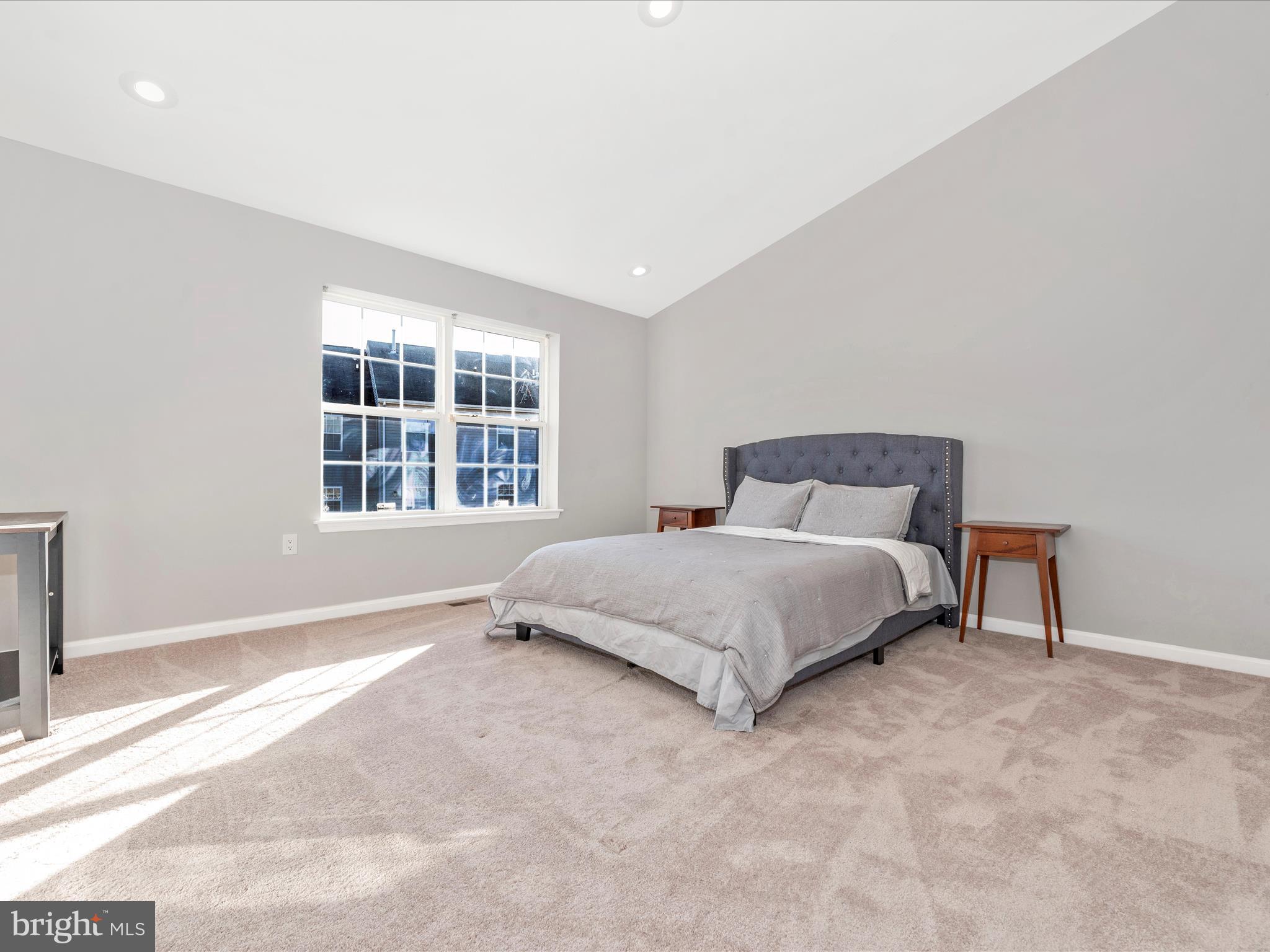 LYONS GATE - Residential