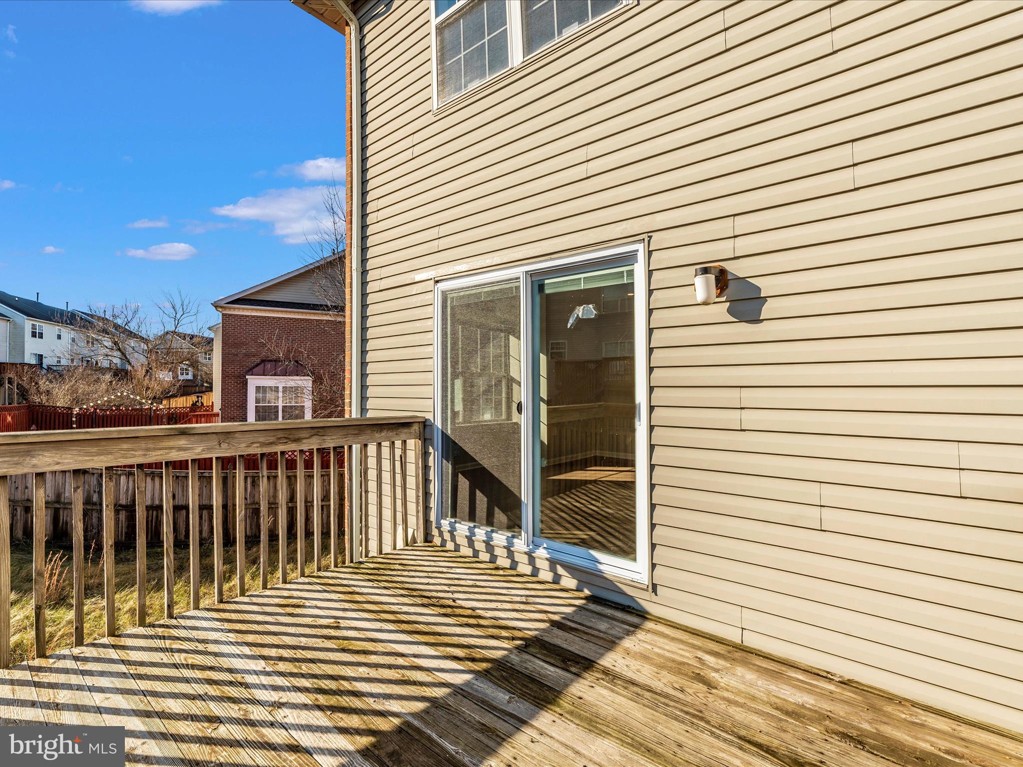 LYONS GATE - Residential