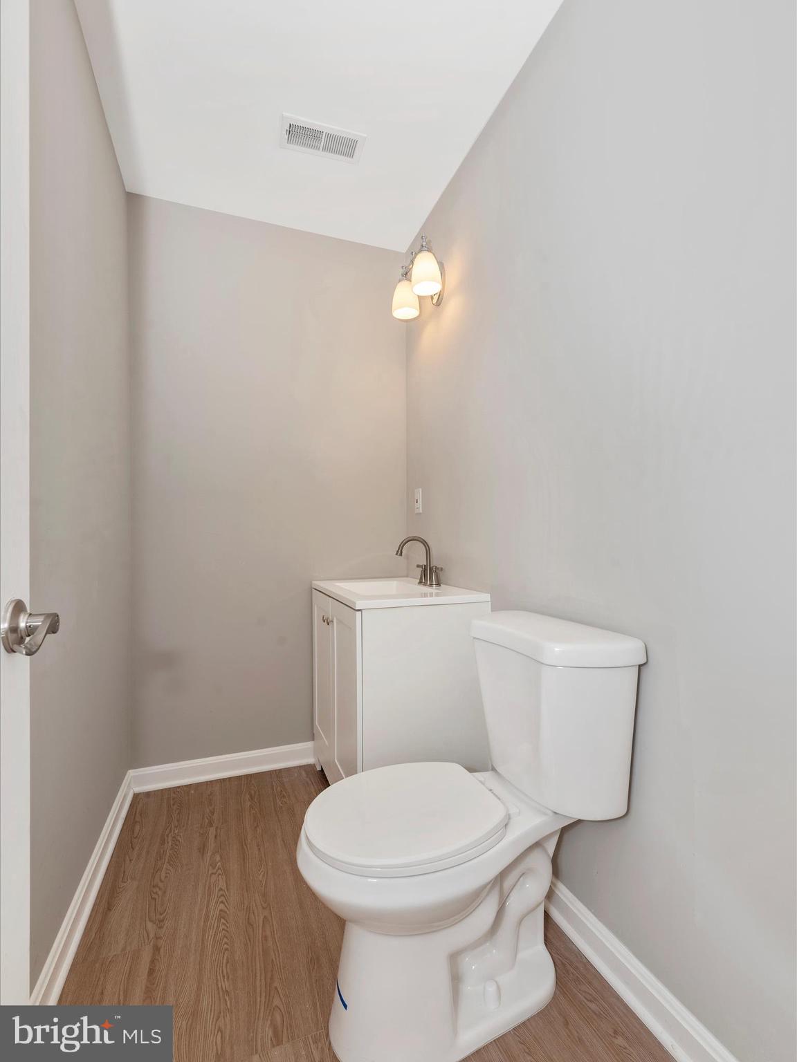 LYONS GATE - Residential