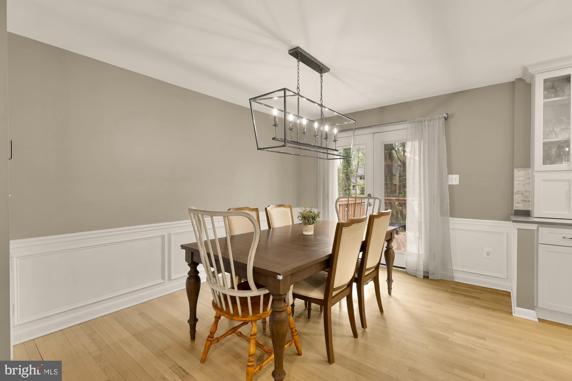 RESTON - Residential