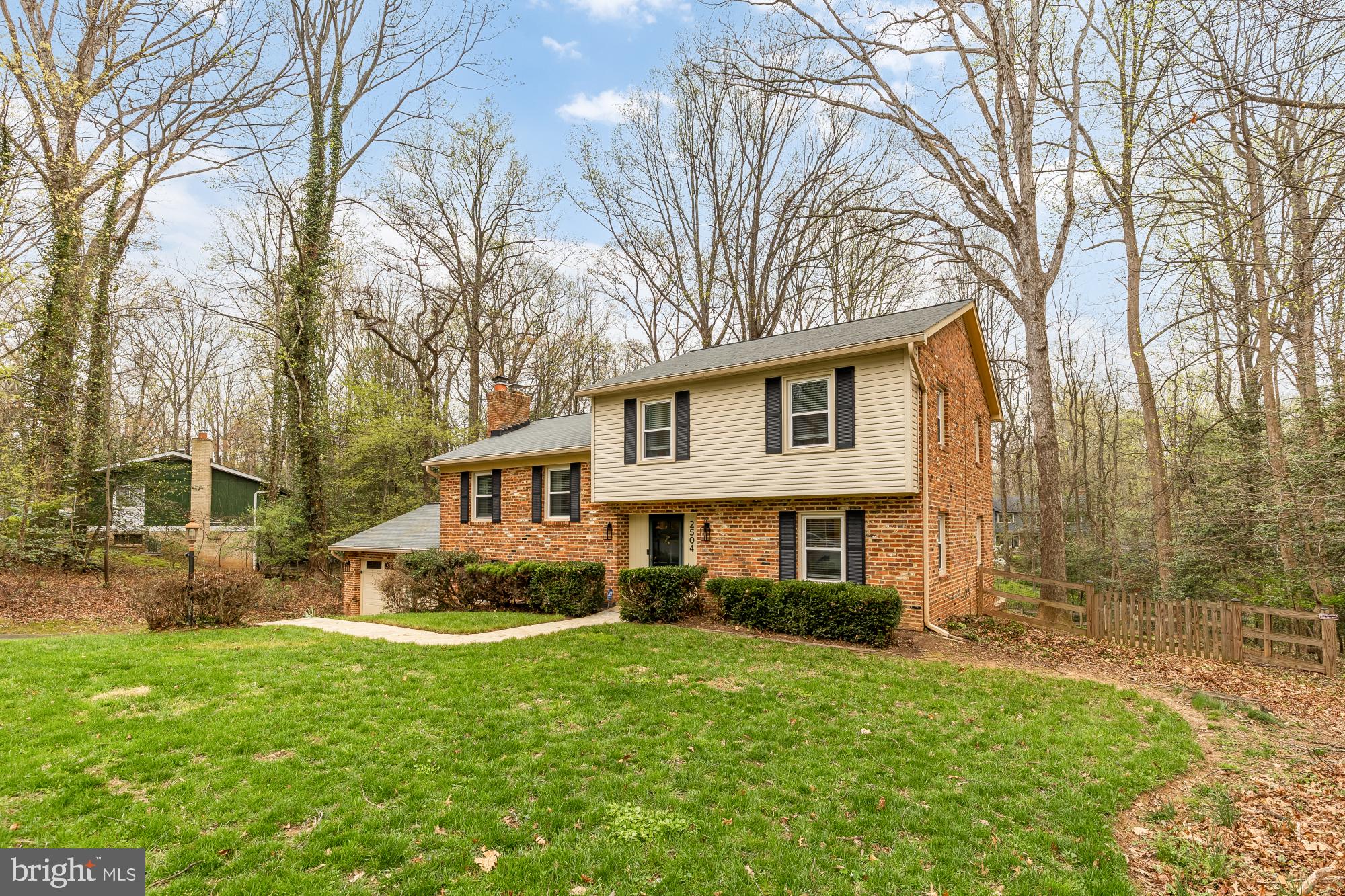 RESTON - Residential