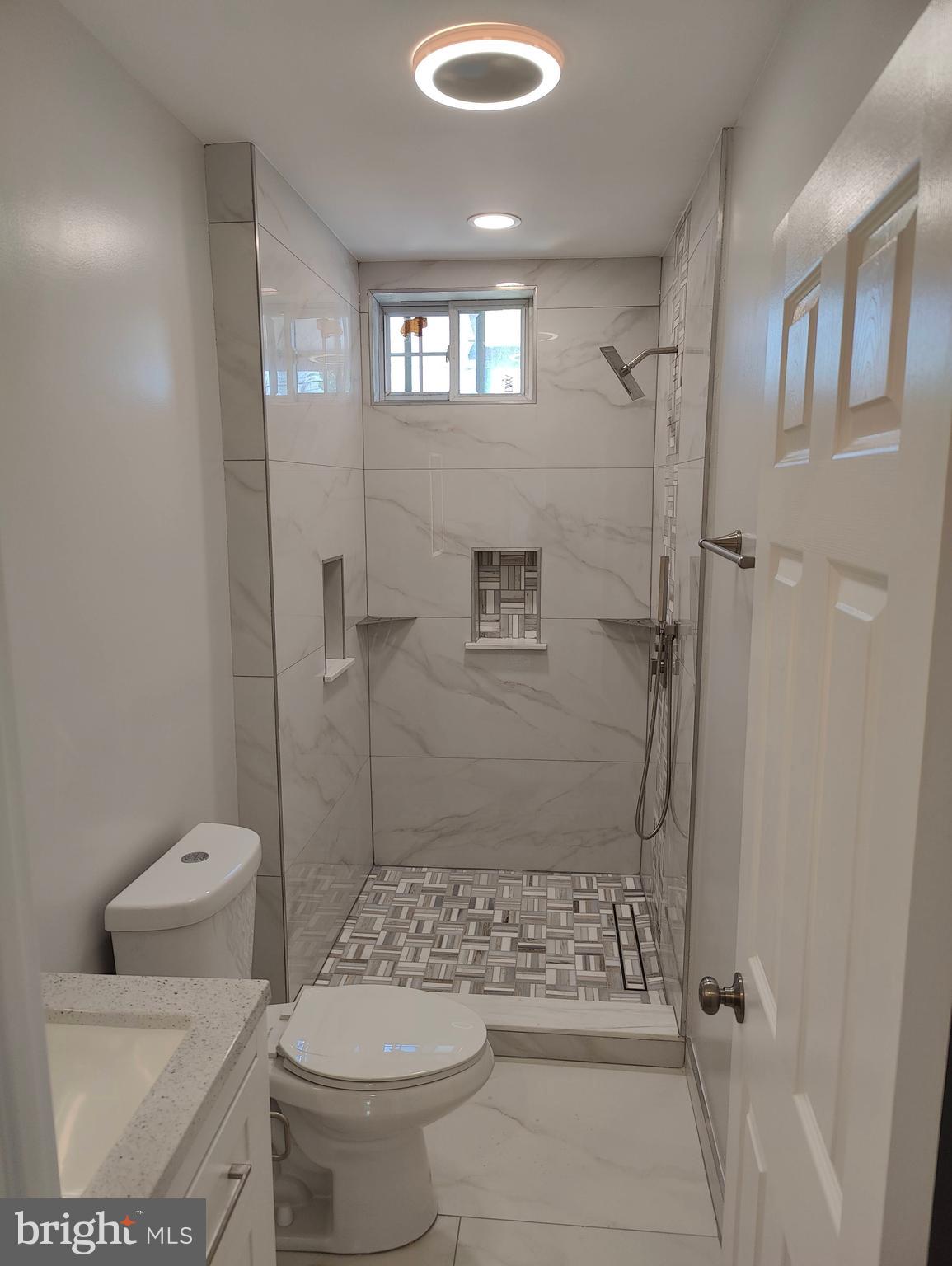 MAYFIELD - Residential