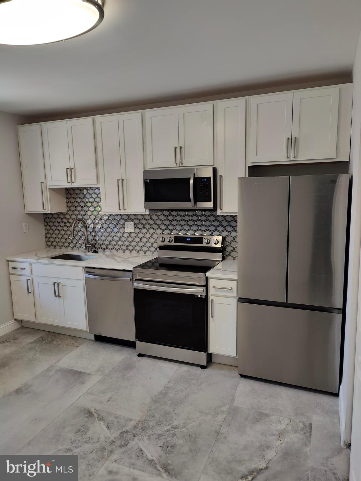 MAYFIELD - Residential