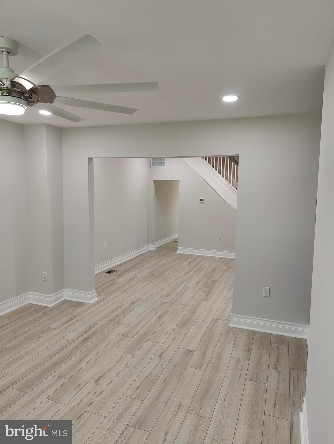 MAYFIELD - Residential