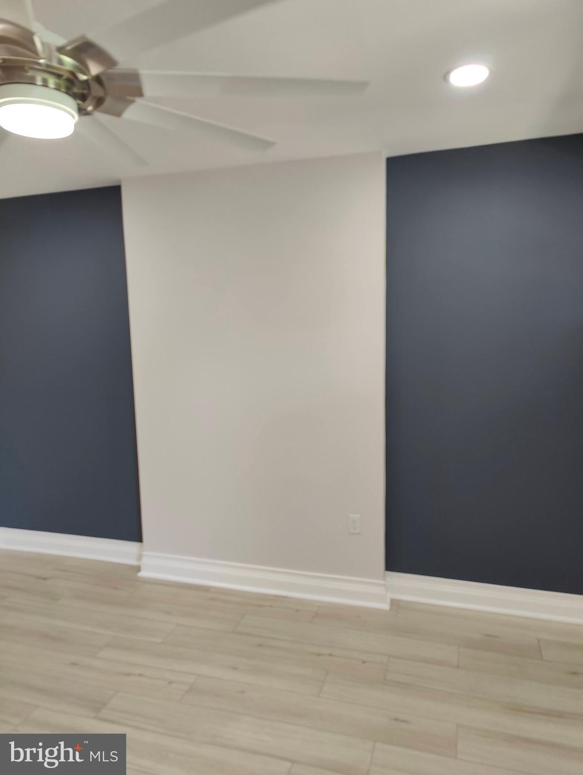 MAYFIELD - Residential