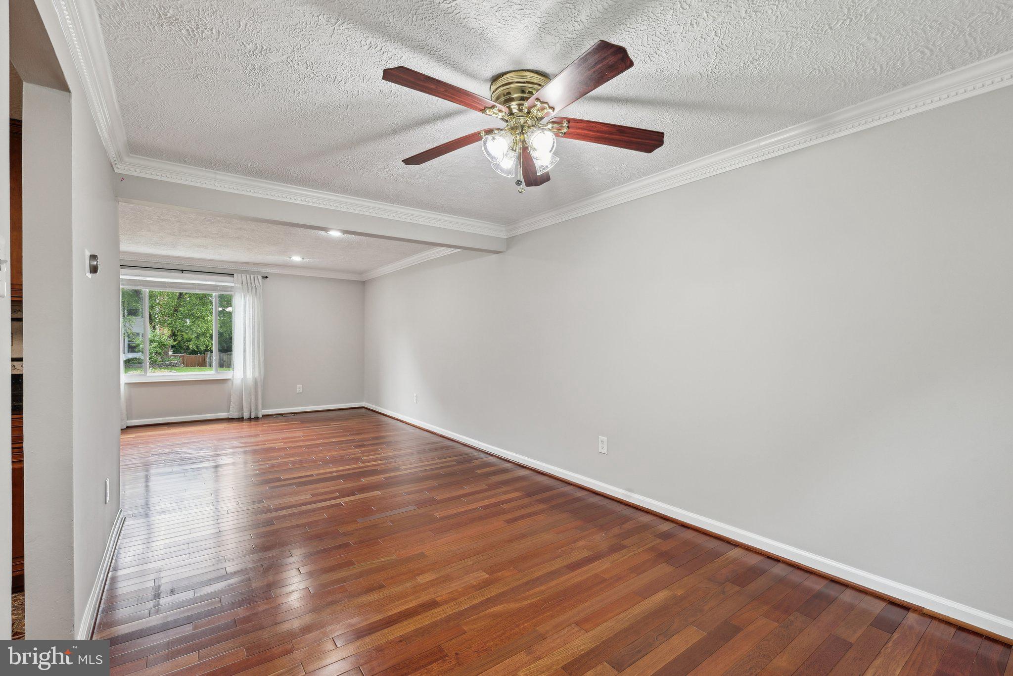 7112 BONNIEMILL LANE