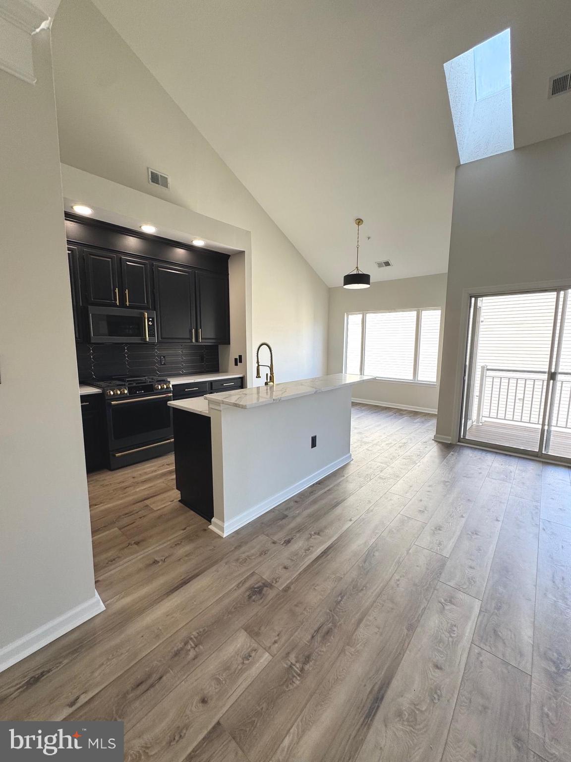 CHANCERY OF KINGSTOWNE - Residential