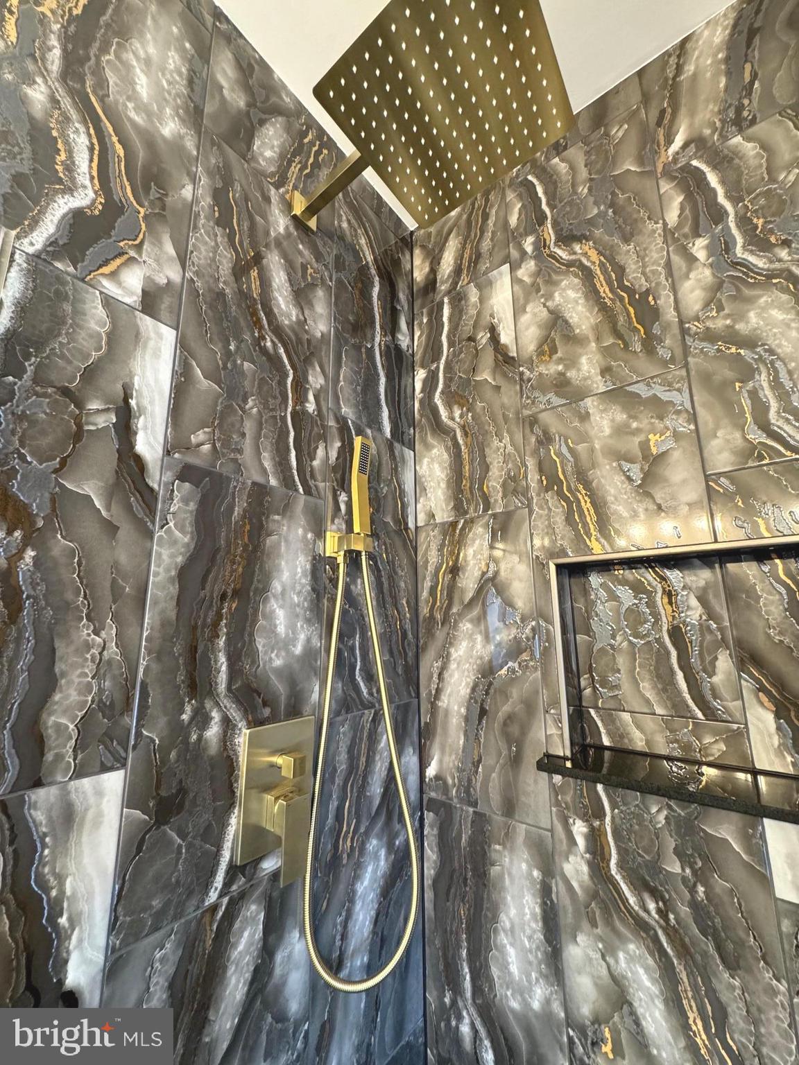 CHANCERY OF KINGSTOWNE - Residential