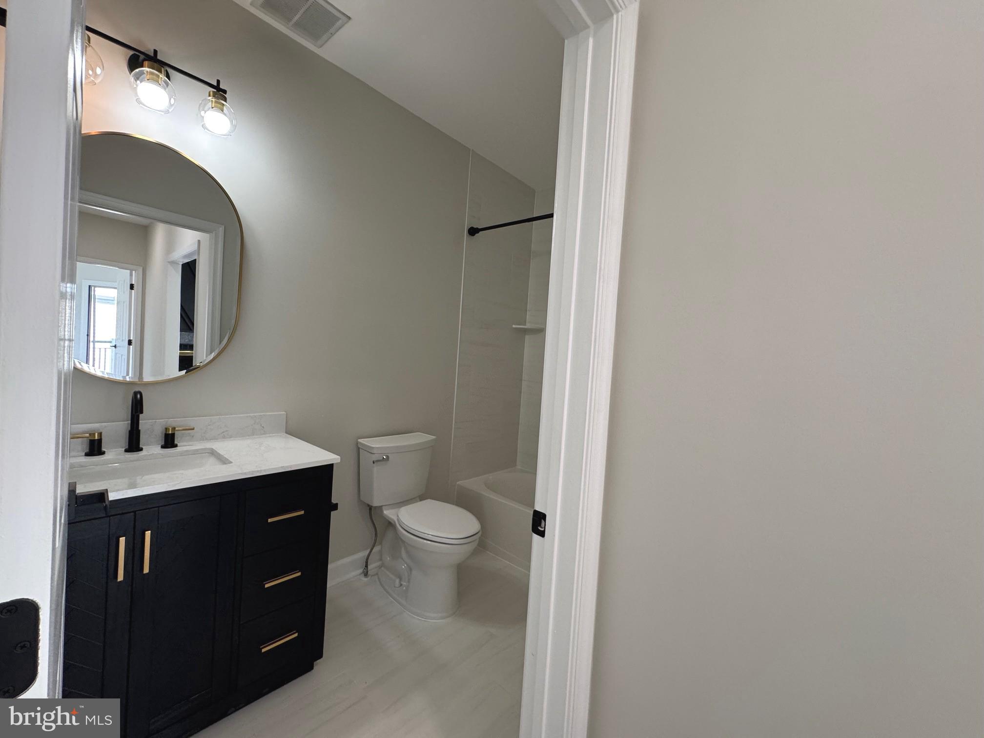 CHANCERY OF KINGSTOWNE - Residential