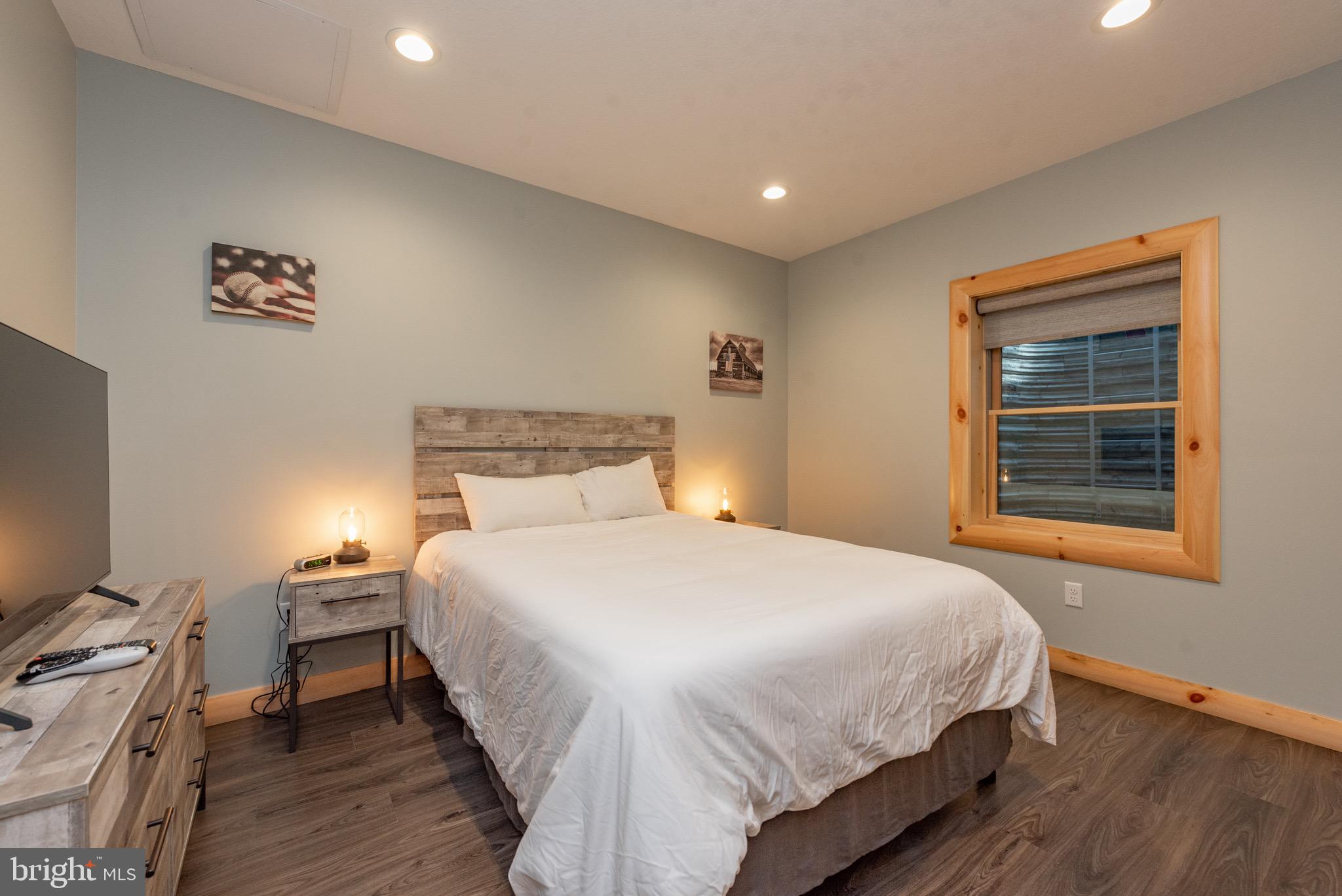 LODESTONE SUB - Residential