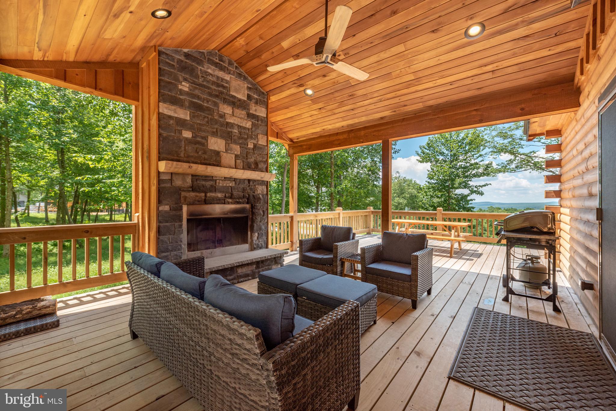 LODESTONE SUB - Residential