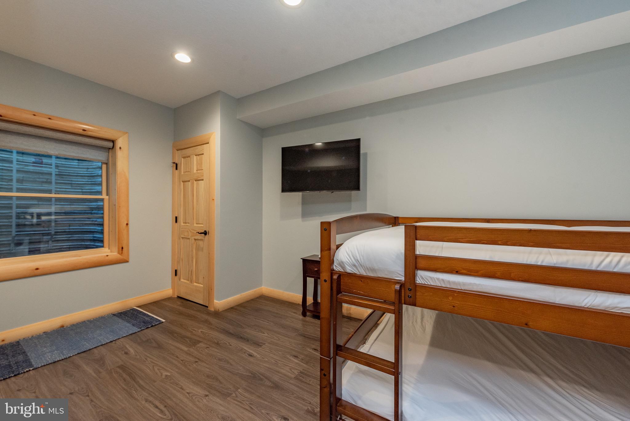 LODESTONE SUB - Residential