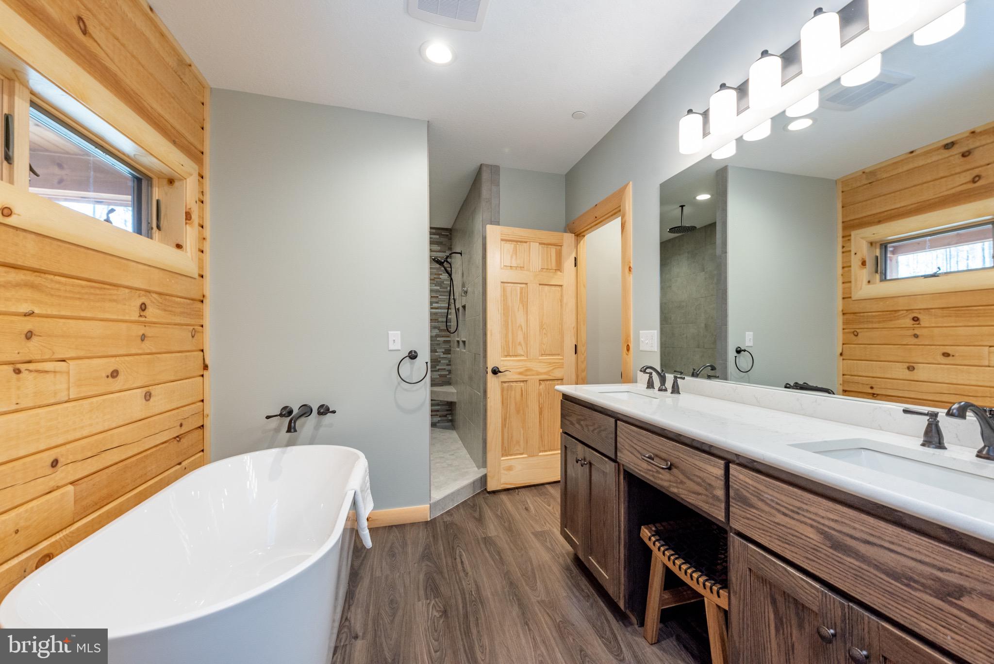 LODESTONE SUB - Residential