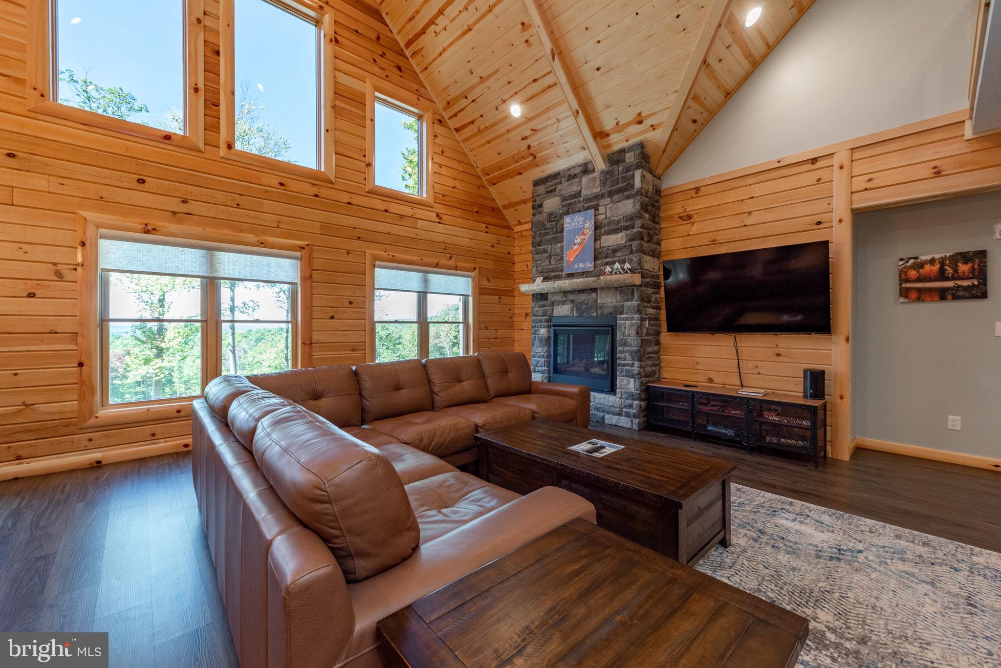 LODESTONE SUB - Residential