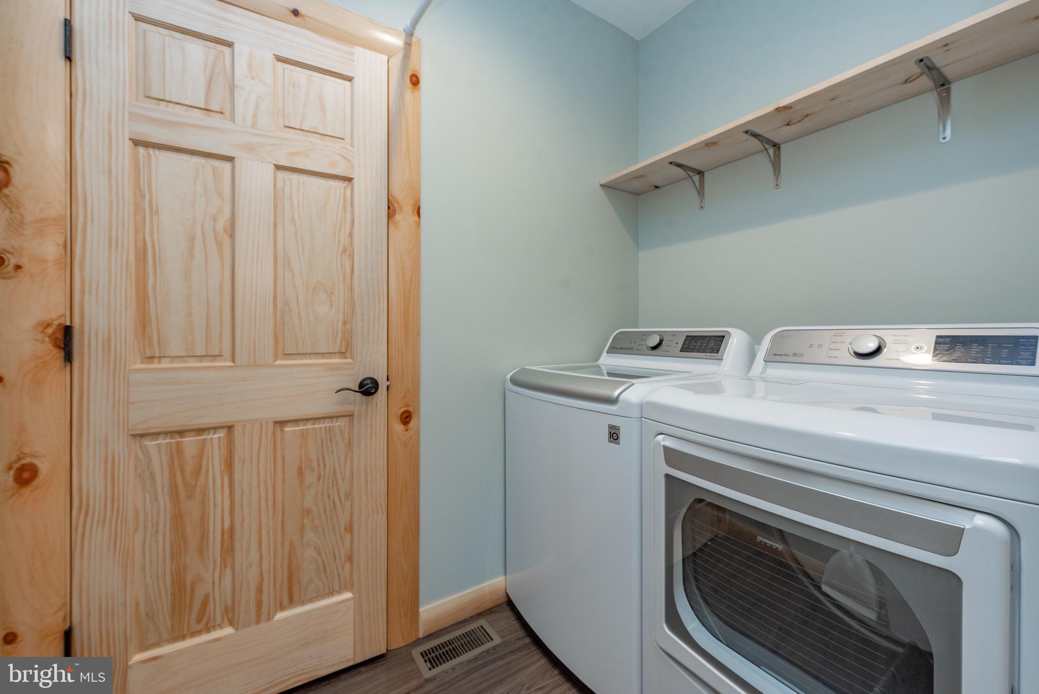 LODESTONE SUB - Residential