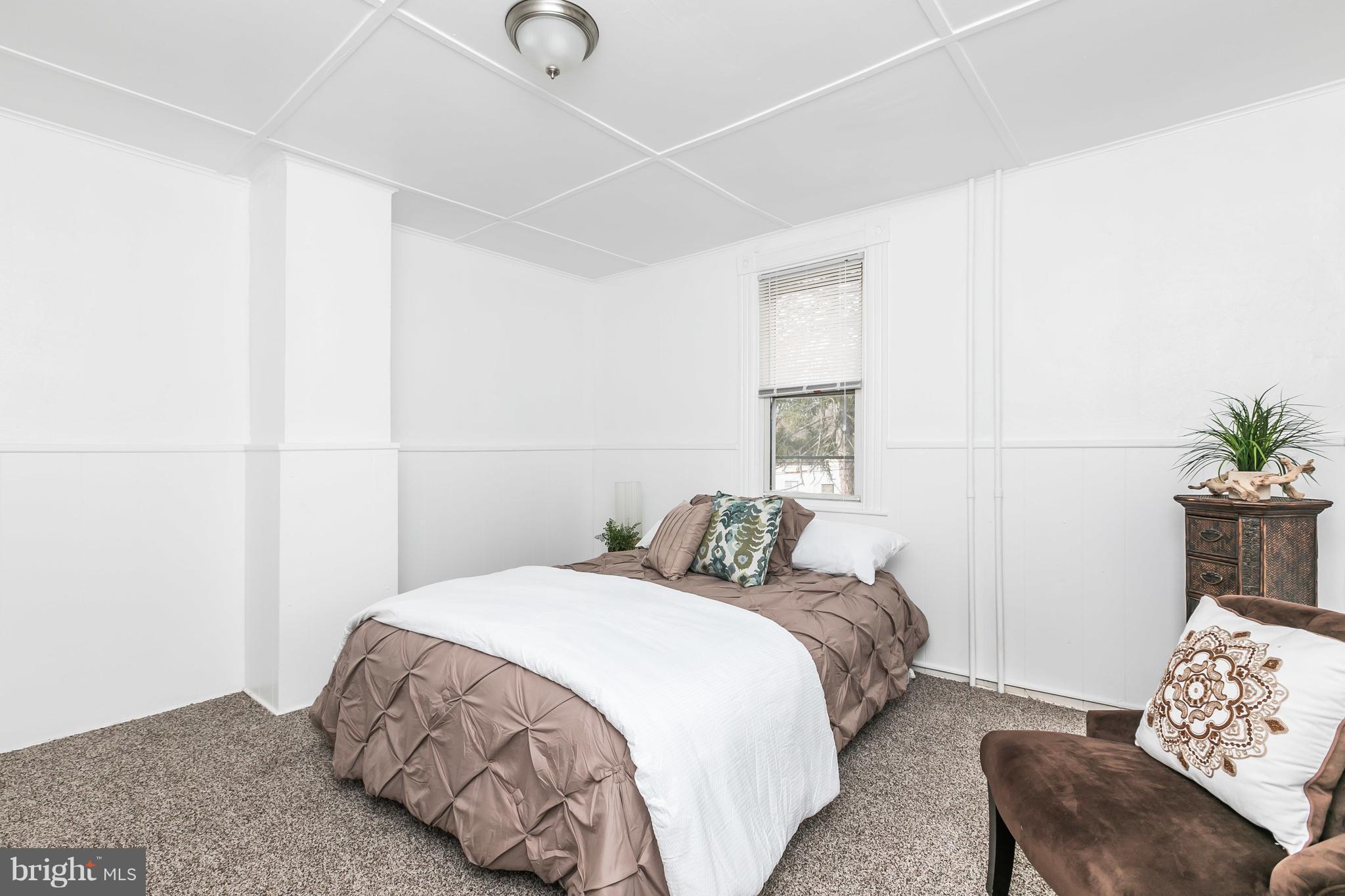 LAURAVILLE HISTORIC DISTRICT - Residential