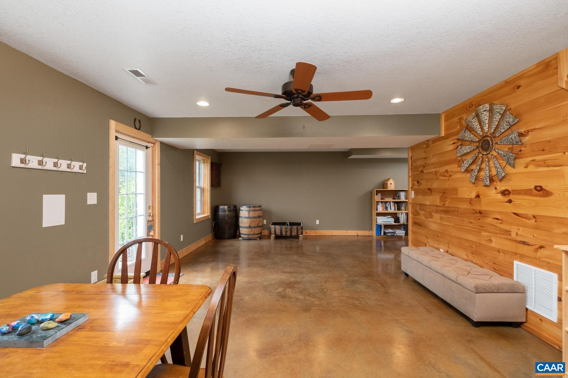 STERLING HEIGHTS - Residential