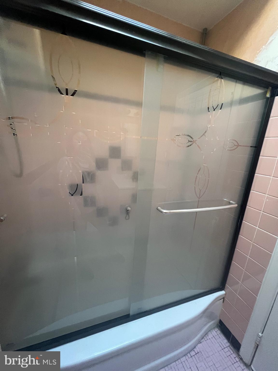 MAYFAIR - Residential