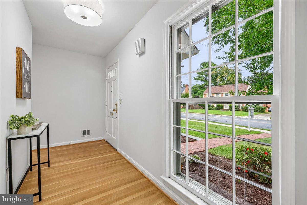 11812 FARMLAND DRIVE