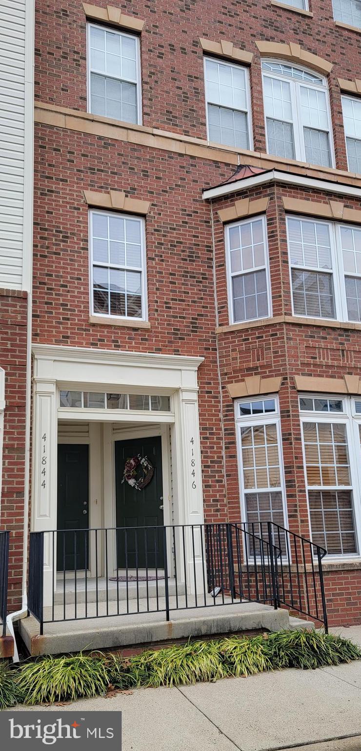 CONDOMINIUMS AT KIRKPATR - Residential Lease