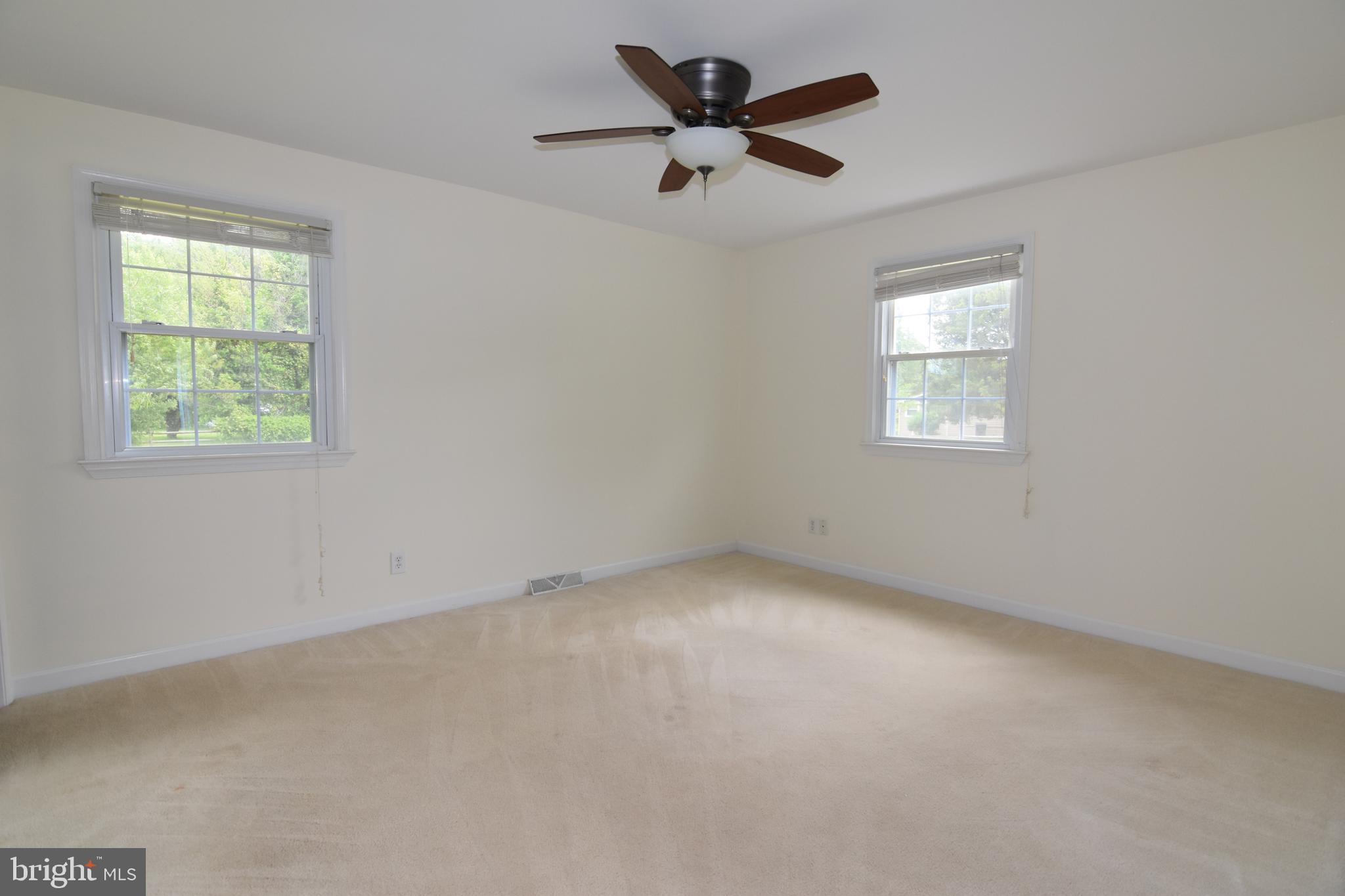 SCOTCH POINT - Residential