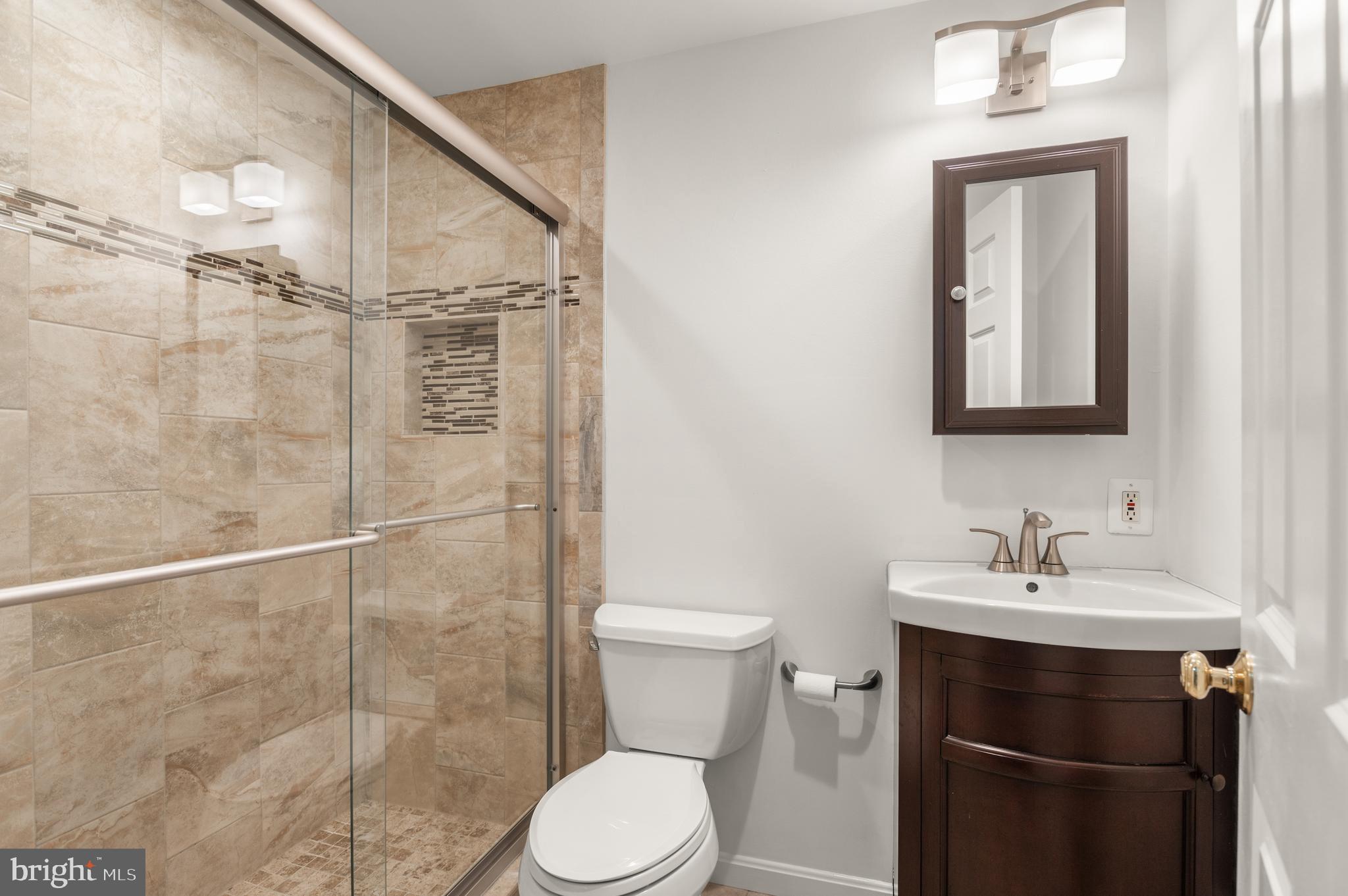 HALLCREST HEIGHTS - Residential