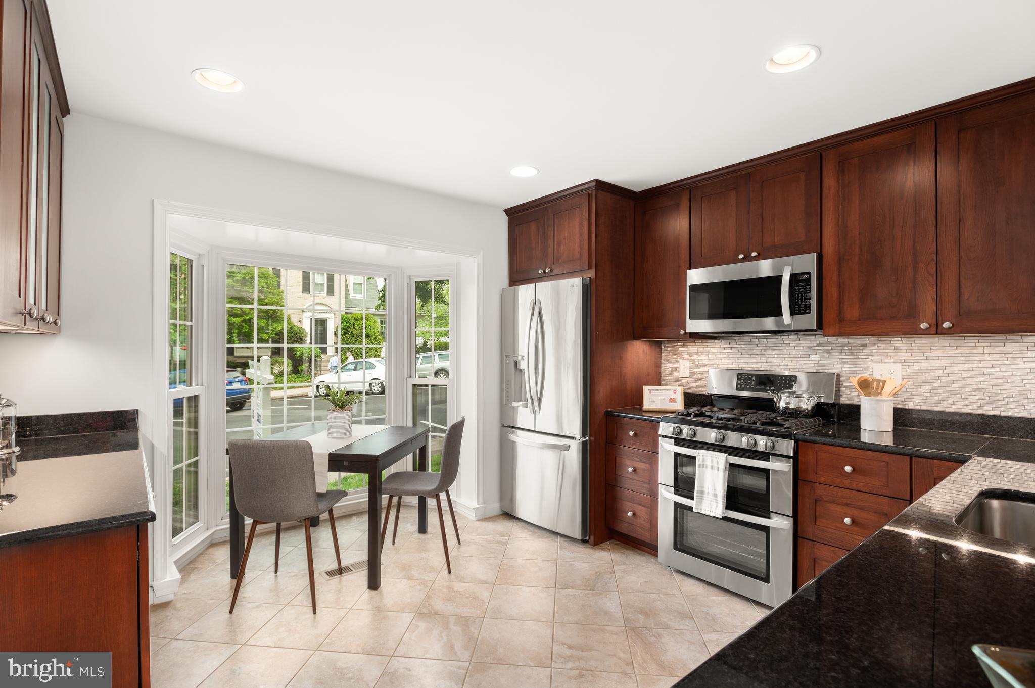 HALLCREST HEIGHTS - Residential