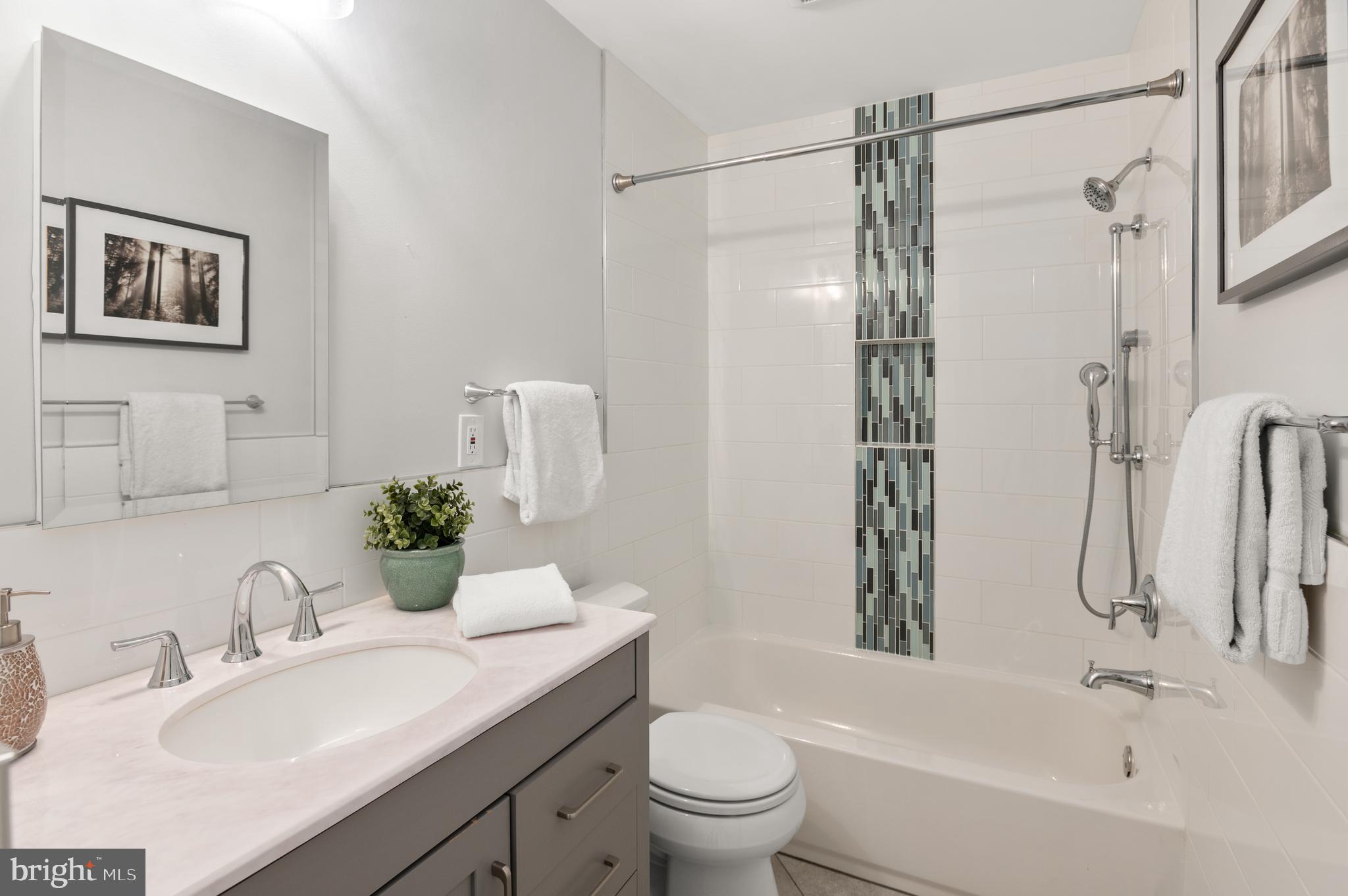 HALLCREST HEIGHTS - Residential