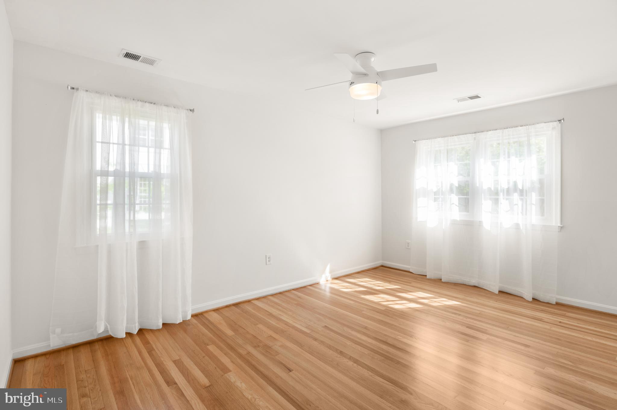 HALLCREST HEIGHTS - Residential