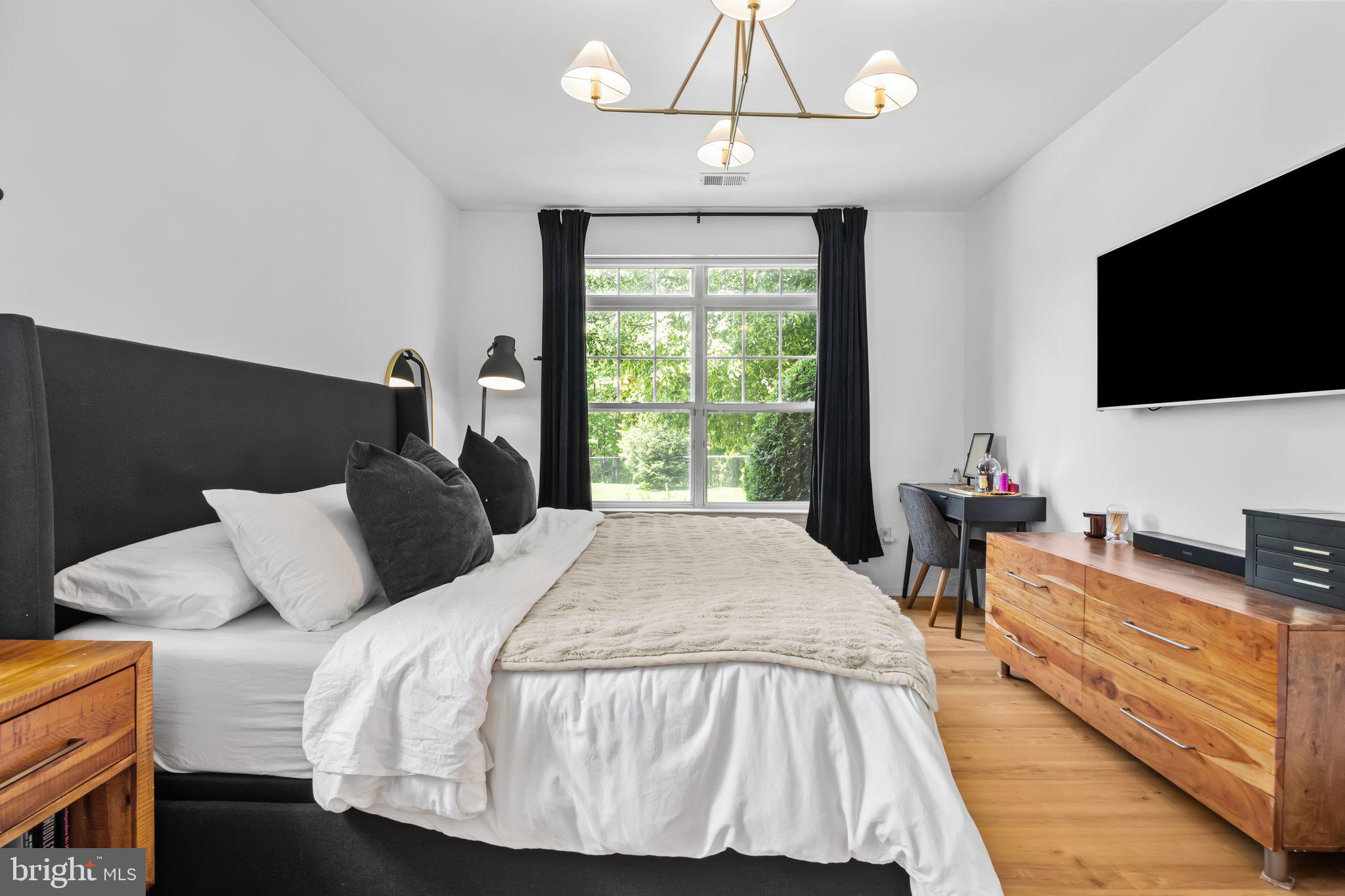 DRESHER WOODS - Residential