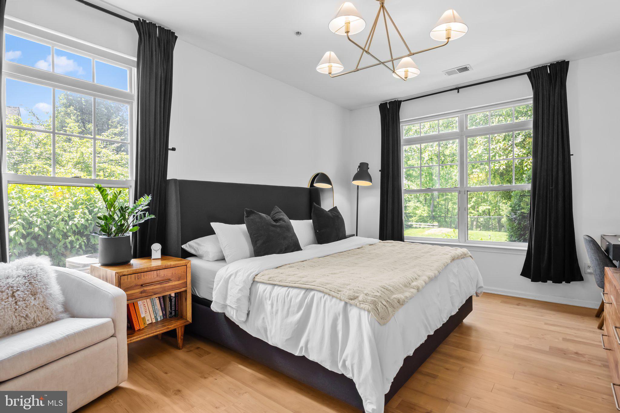 DRESHER WOODS - Residential