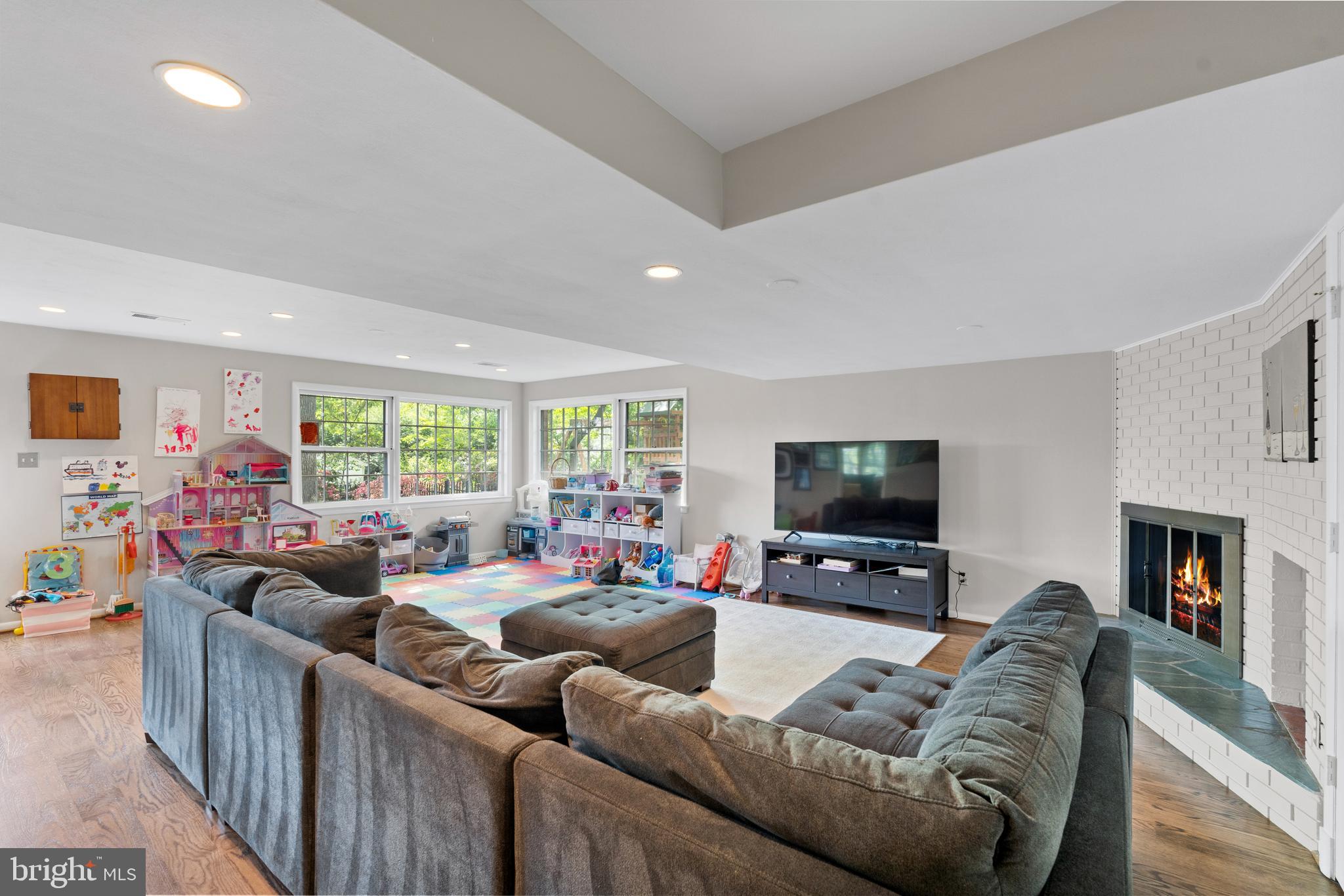 VILLAMAY - Residential