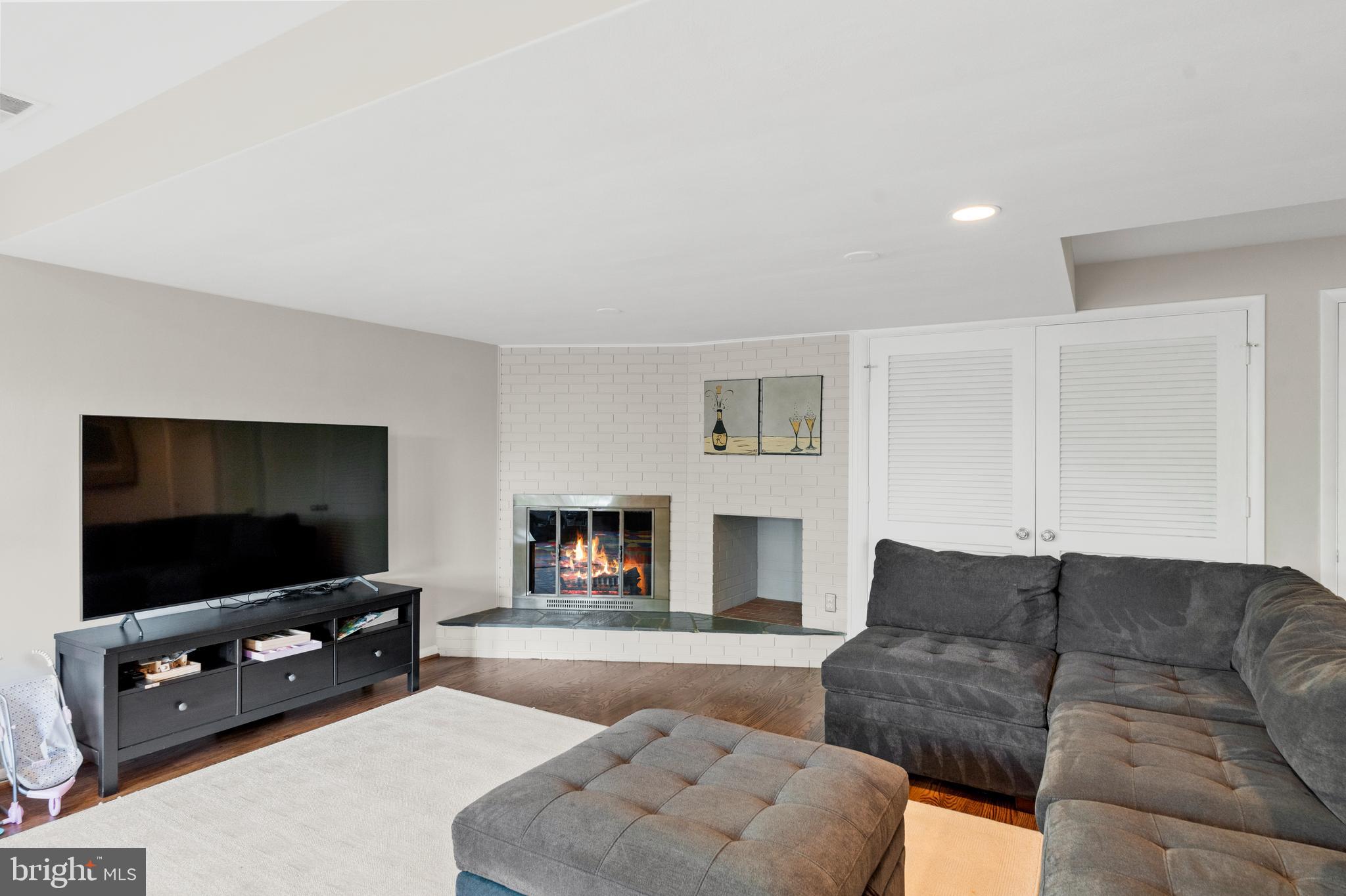 VILLAMAY - Residential