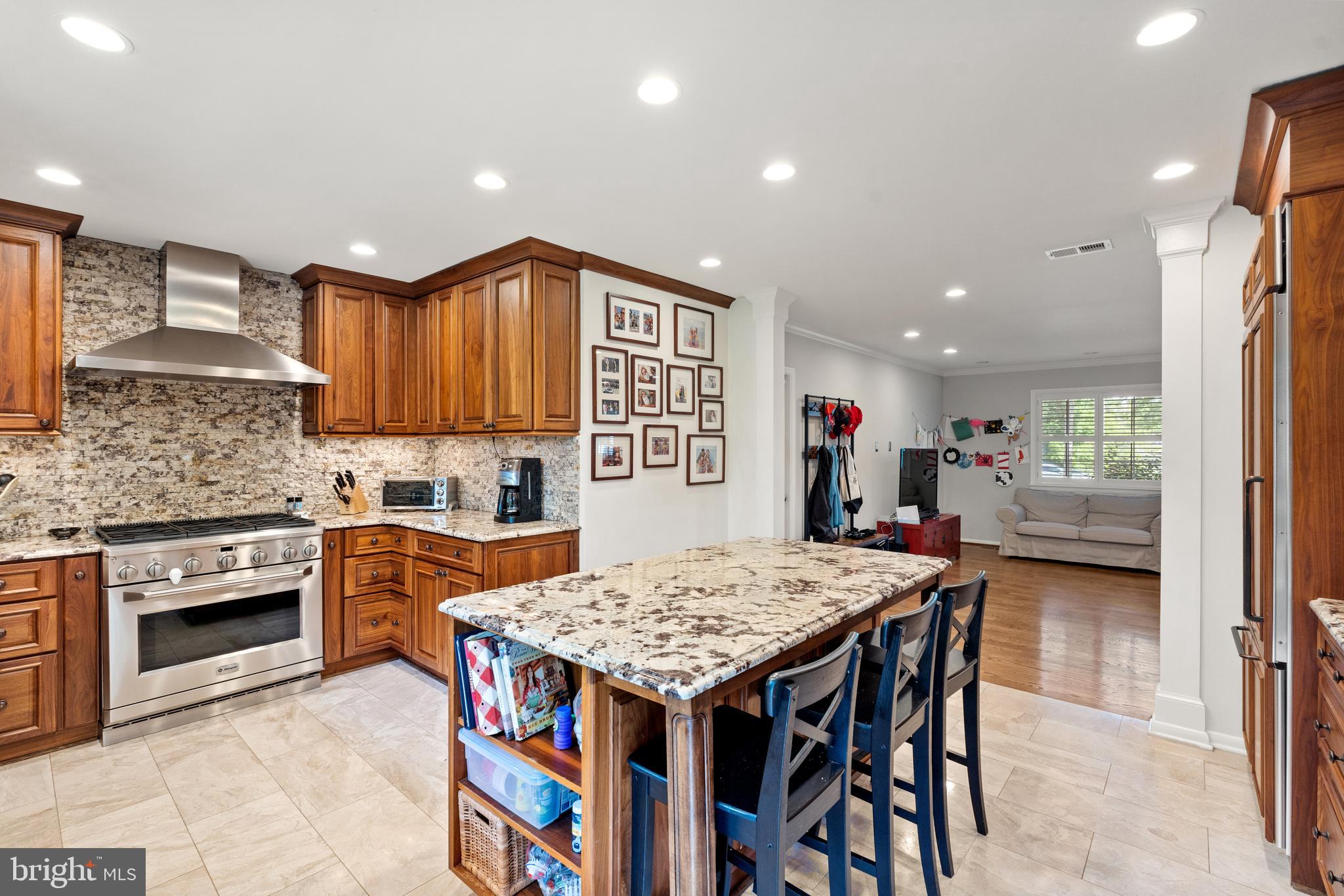 VILLAMAY - Residential