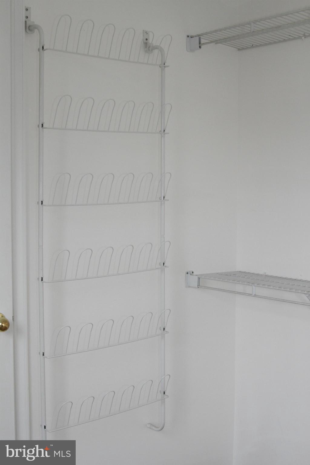 GREENS OF CROFTON - Residential