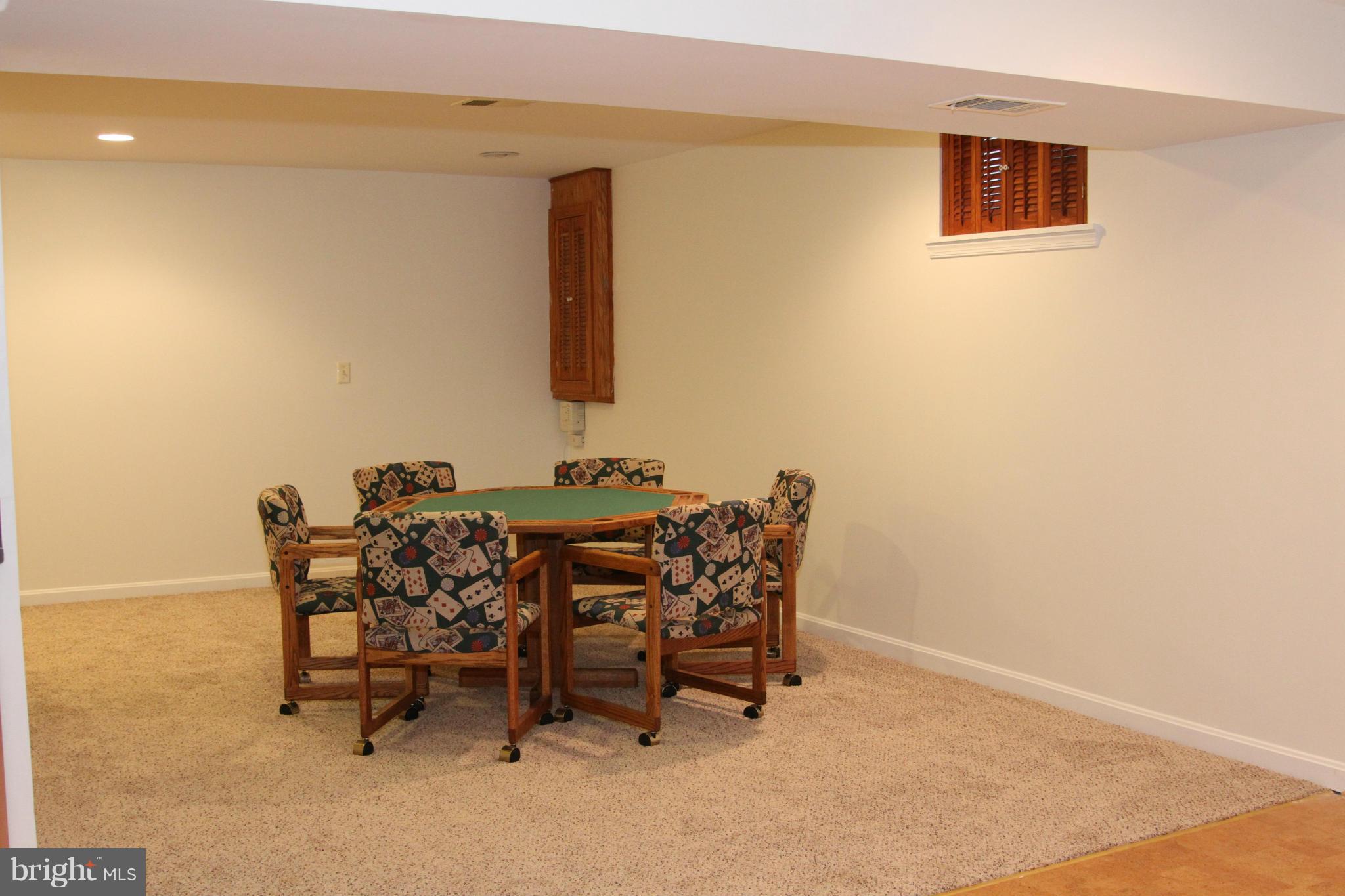 GREENS OF CROFTON - Residential