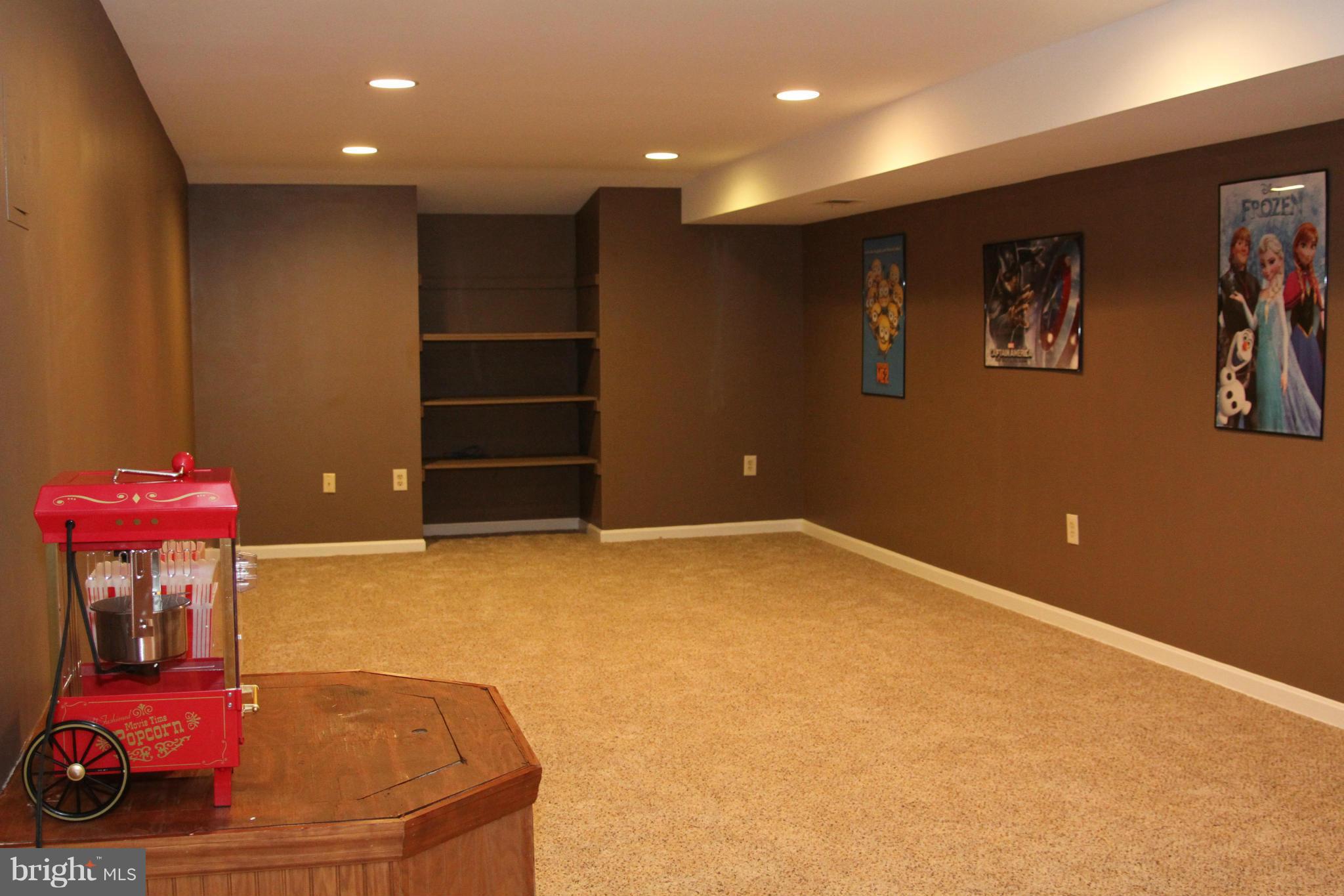 GREENS OF CROFTON - Residential