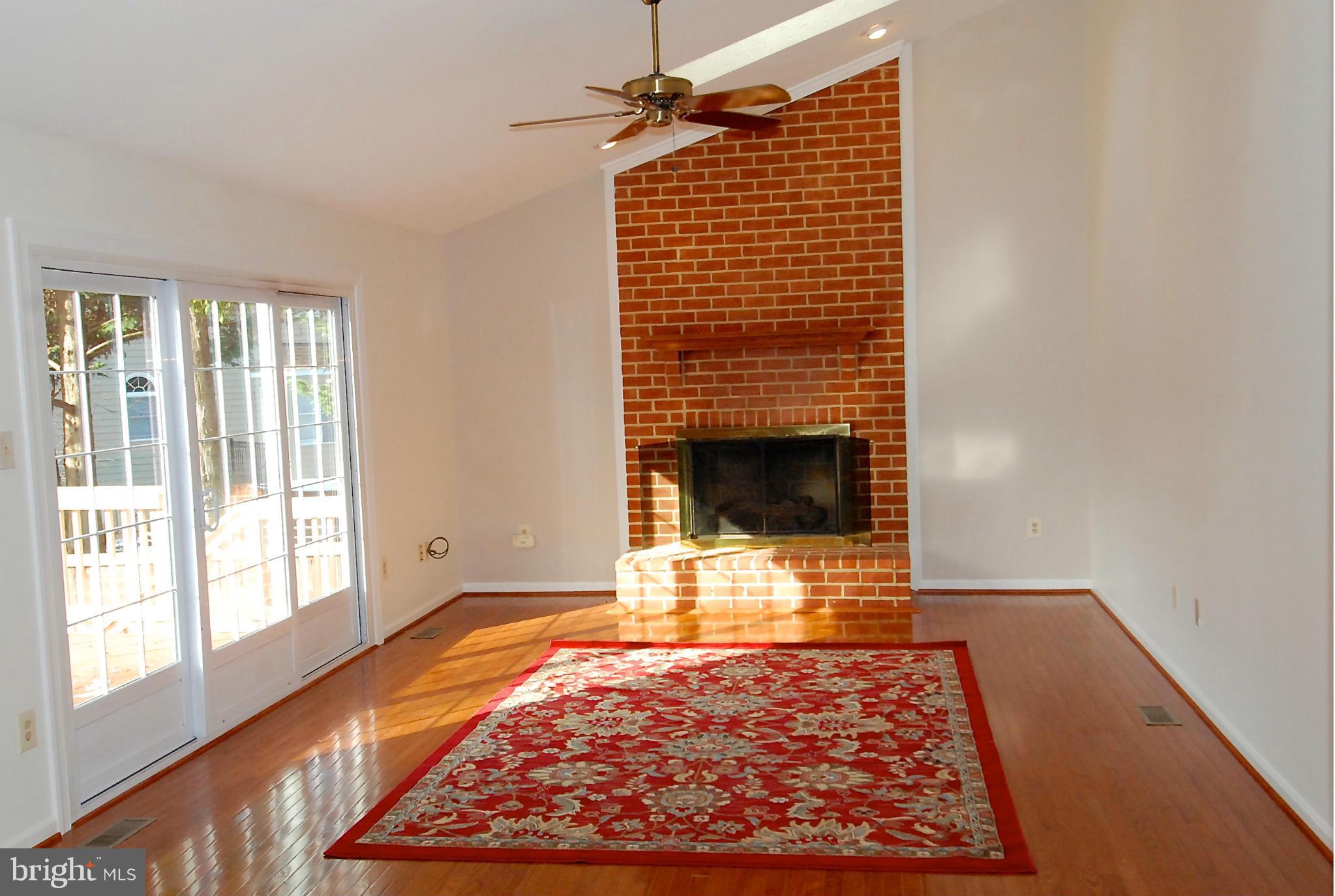 GREENS OF CROFTON - Residential