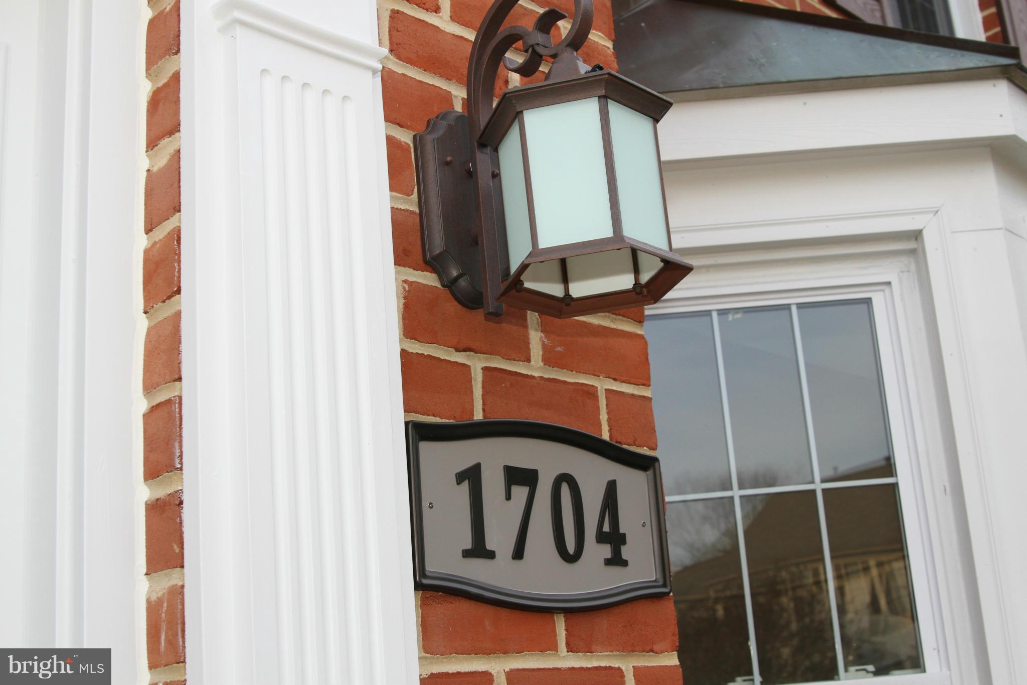 GREENS OF CROFTON - Residential